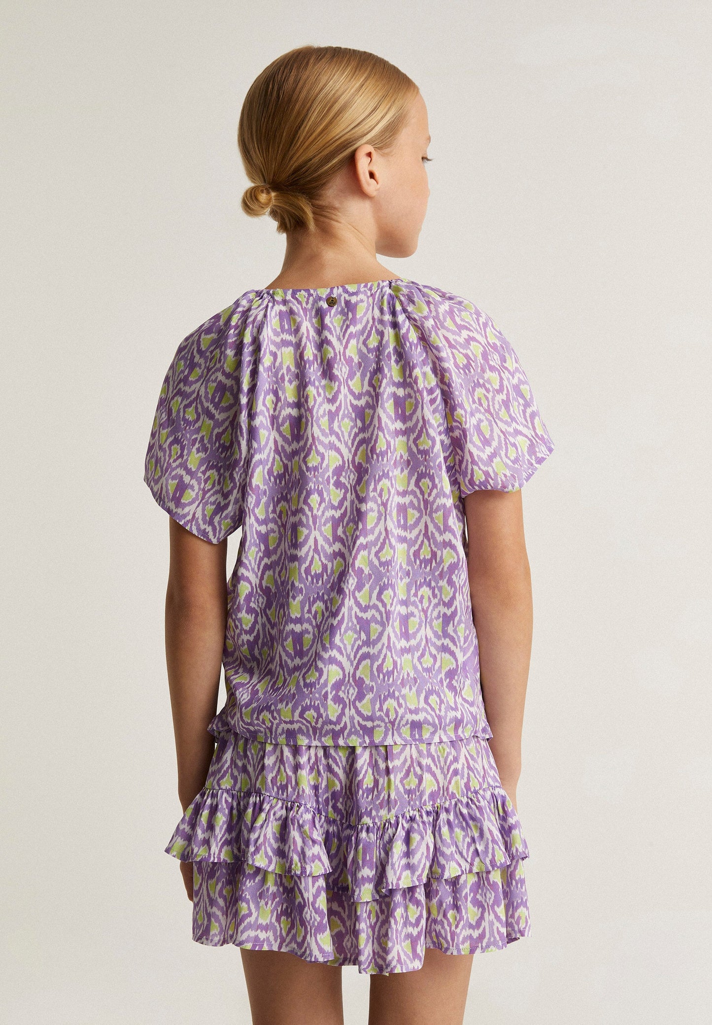 GATHERED IKAT BLOUSE