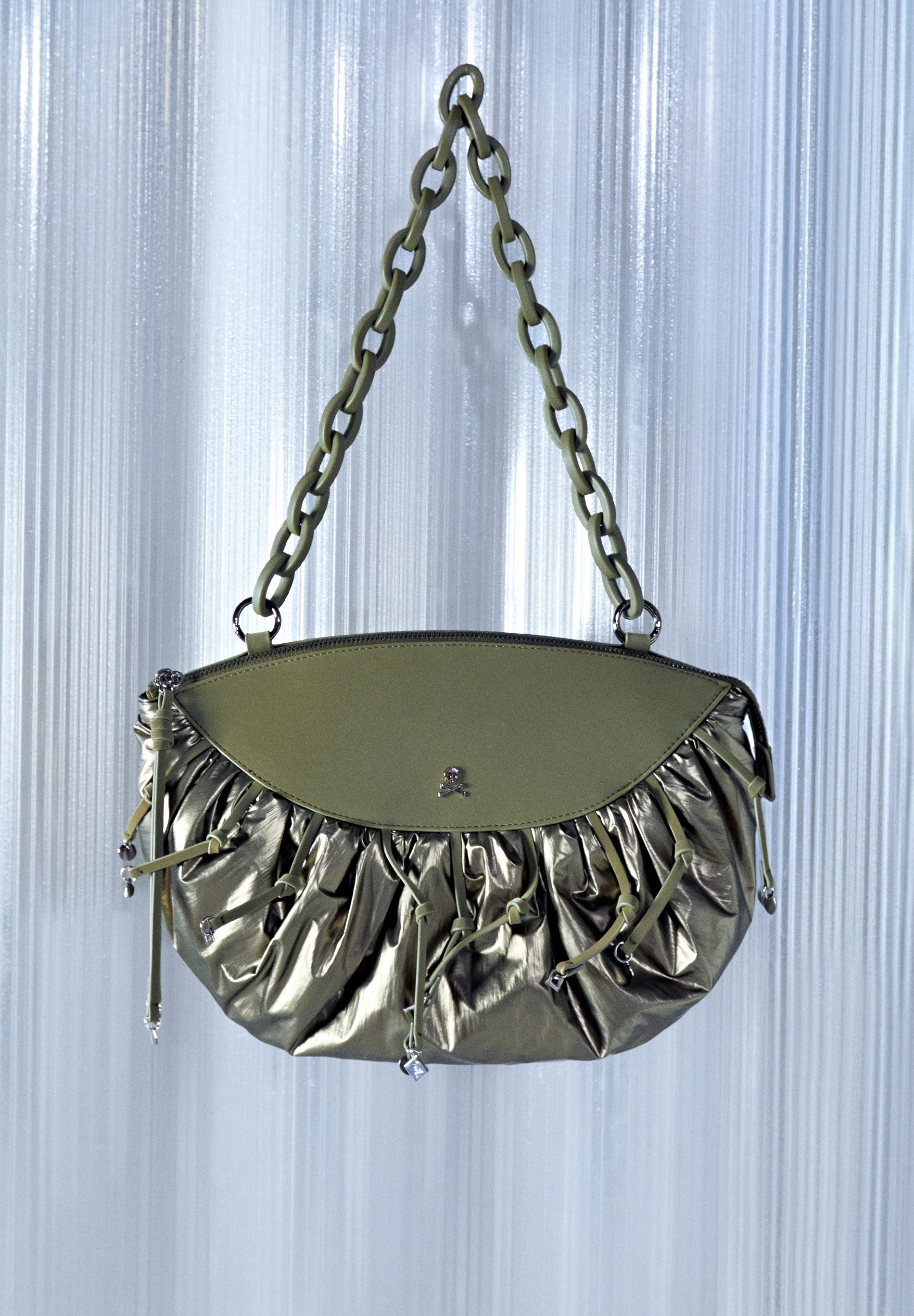 METALLIC CLUTCH BAG