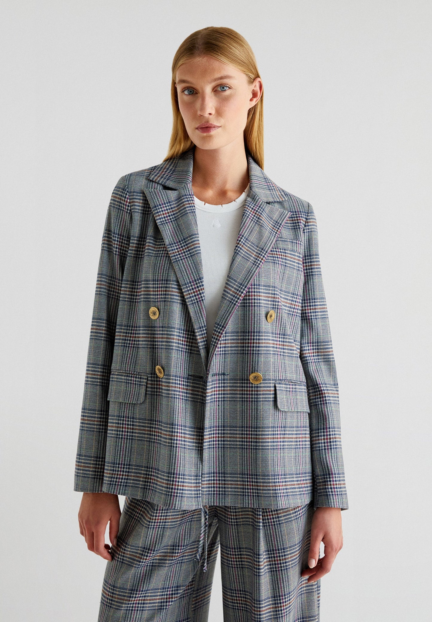 DOUBLE-BREASTED CHECK BLAZER