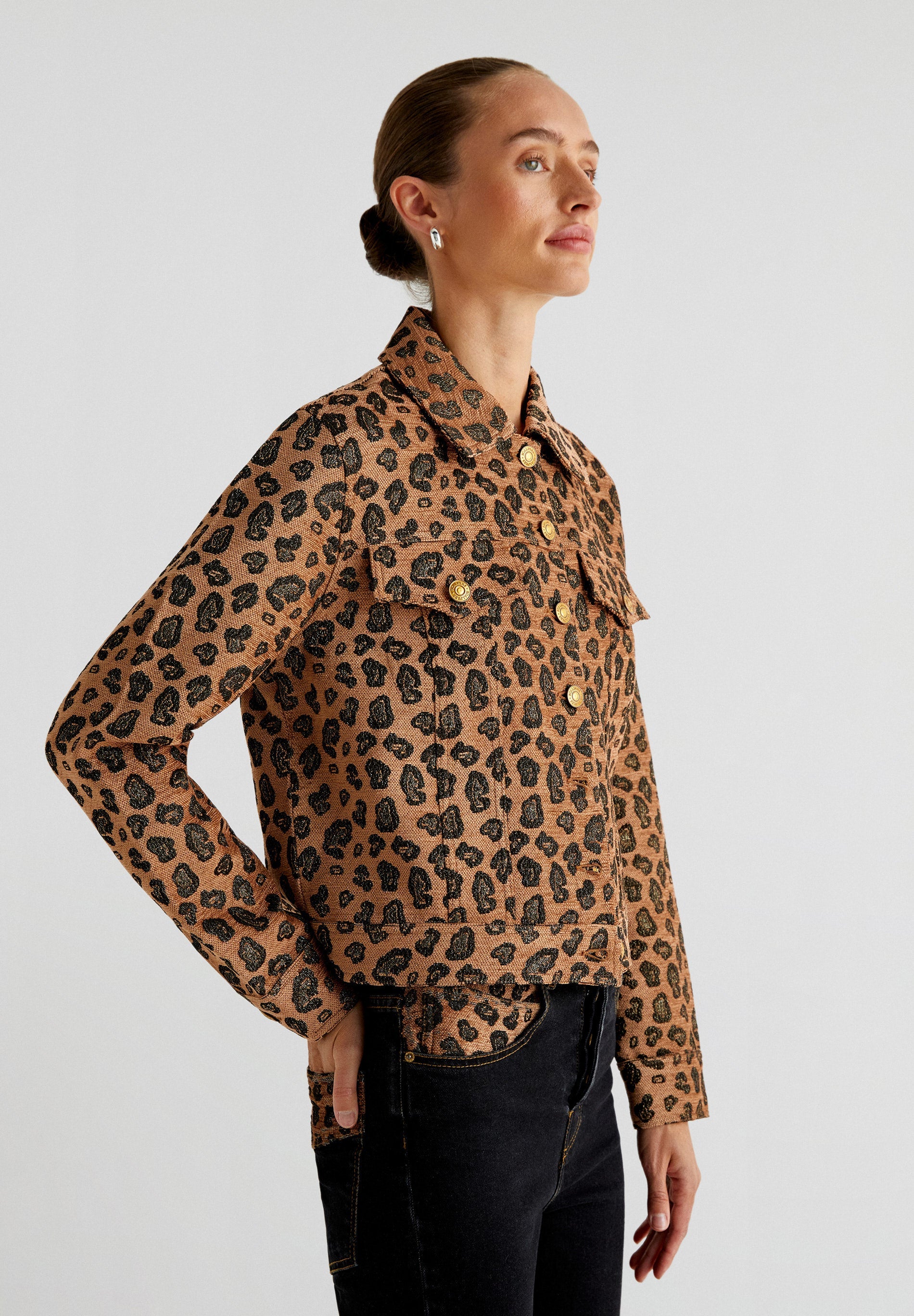 ANIMAL PRINT JACKET