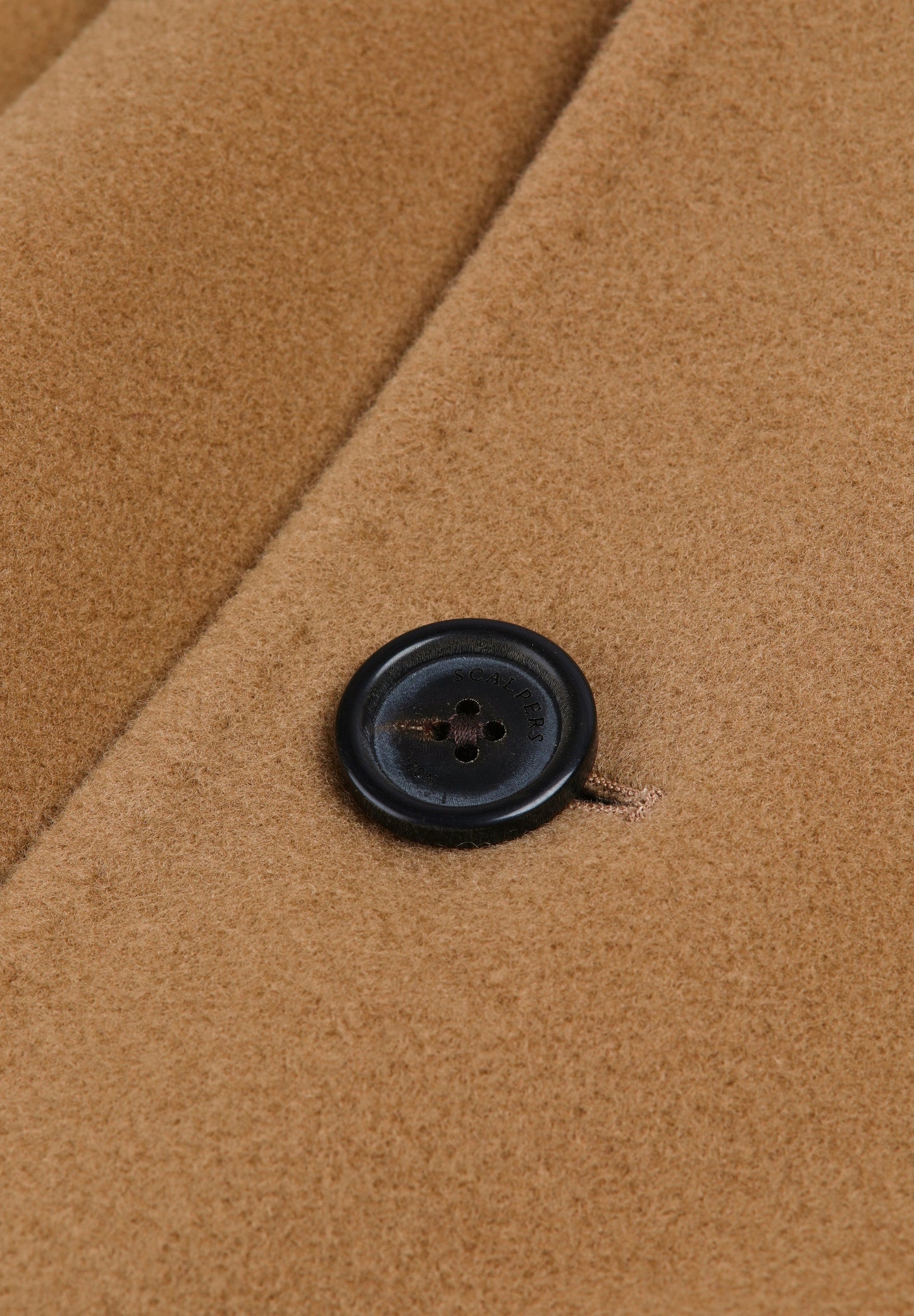 CLOTH COAT WITH PEAKED LAPEL