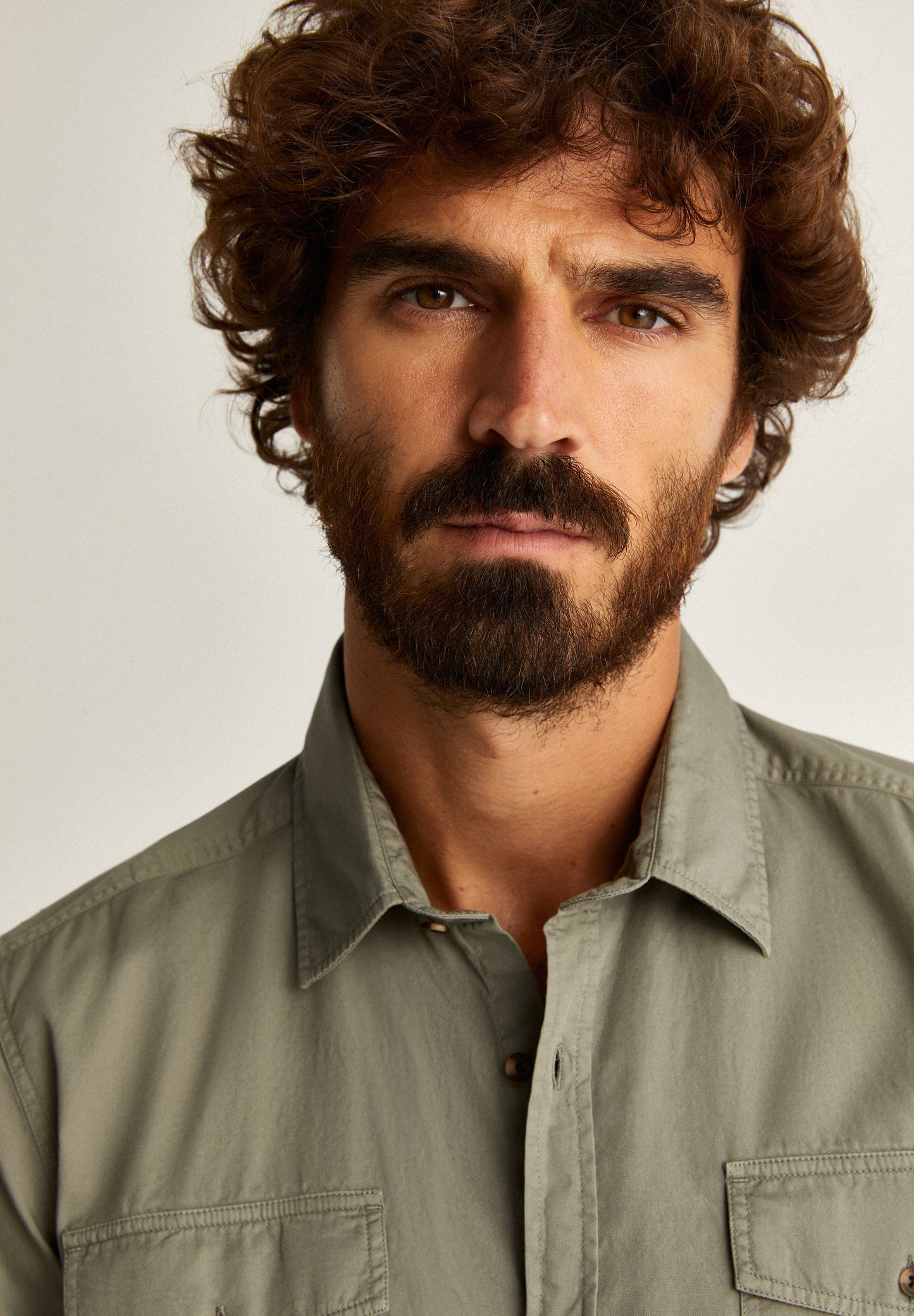 BUTTONED SHIRT WITH POCKETS