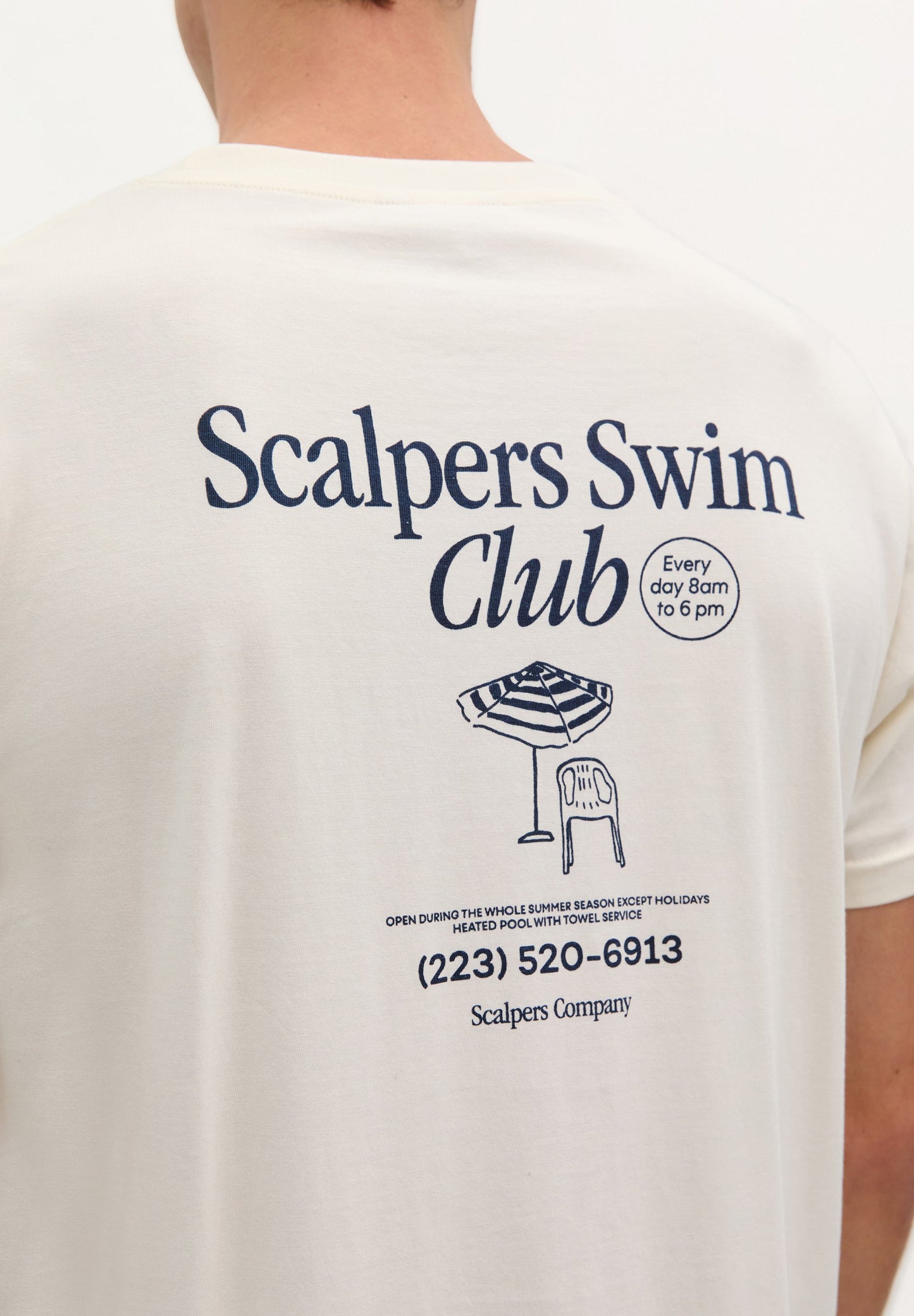 T-SHIRT WITH CLUB PRINT ON THE BACK