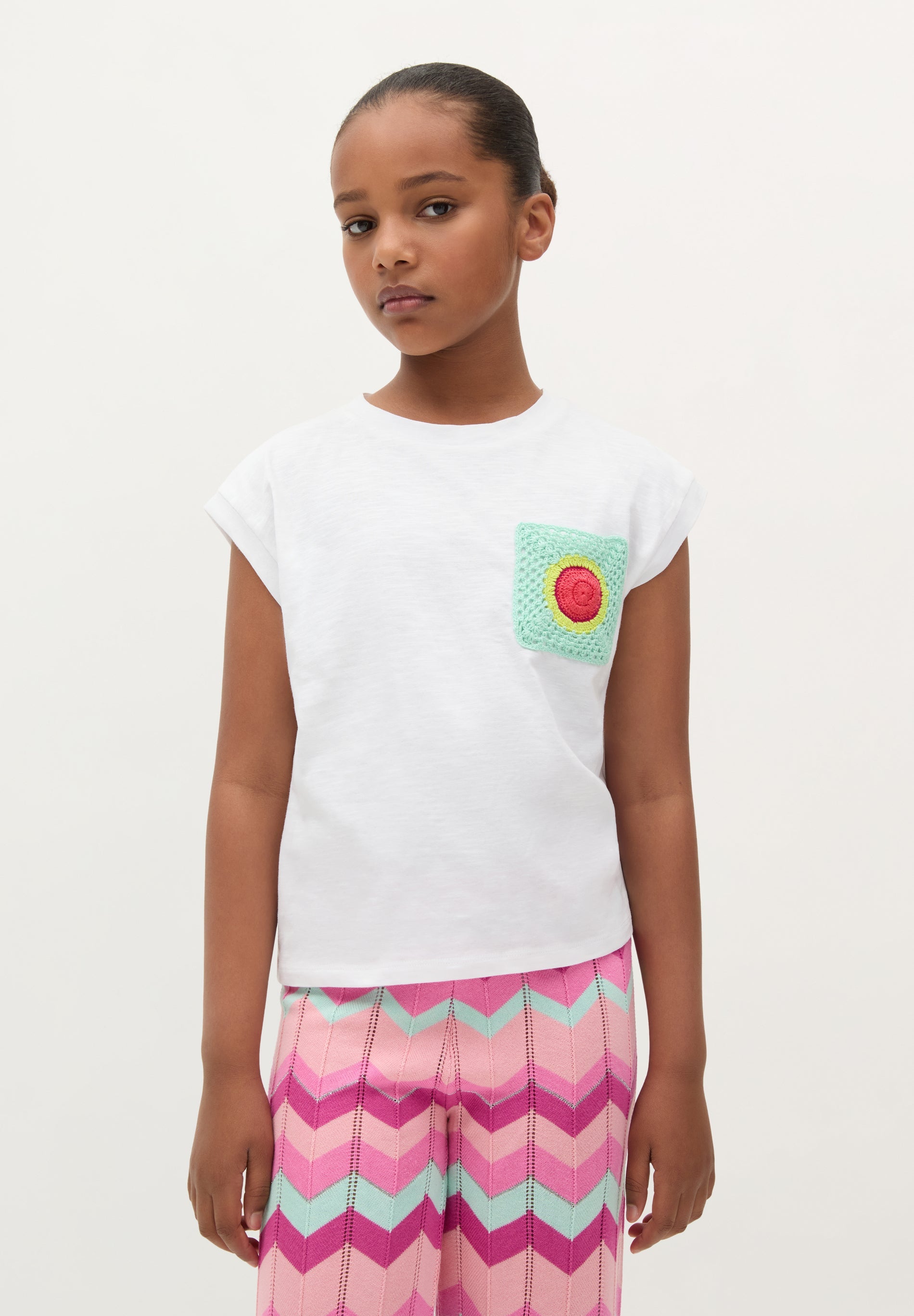 CROCHET POCKET T-SHIRT