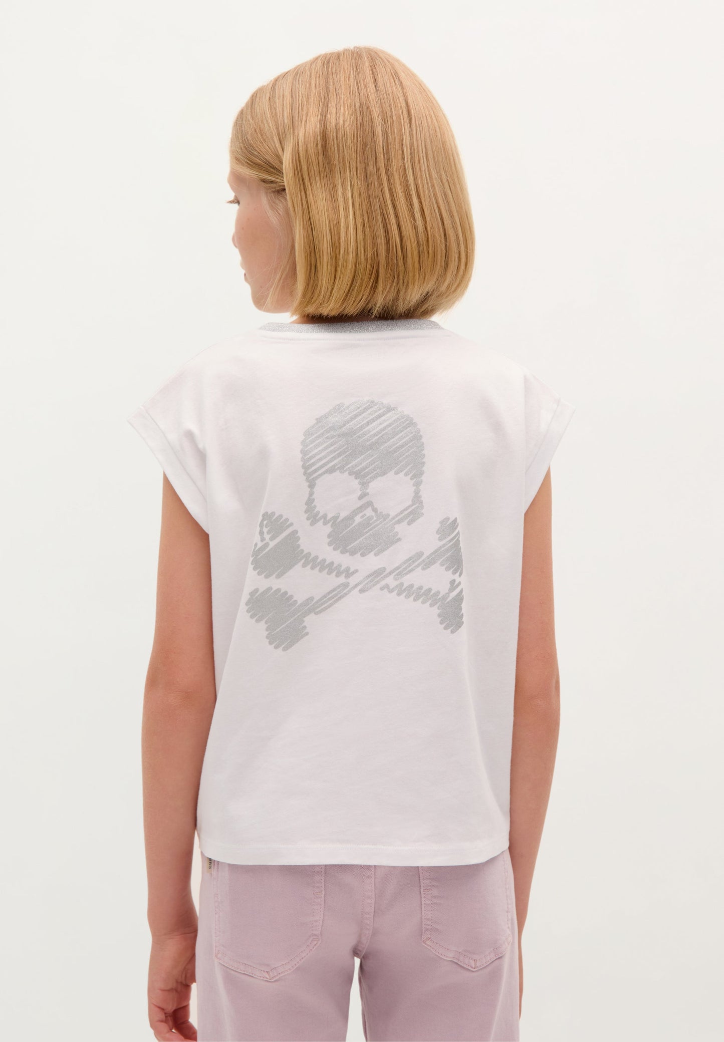 T-SHIRT WITH GLITTER SKULL ON BACK