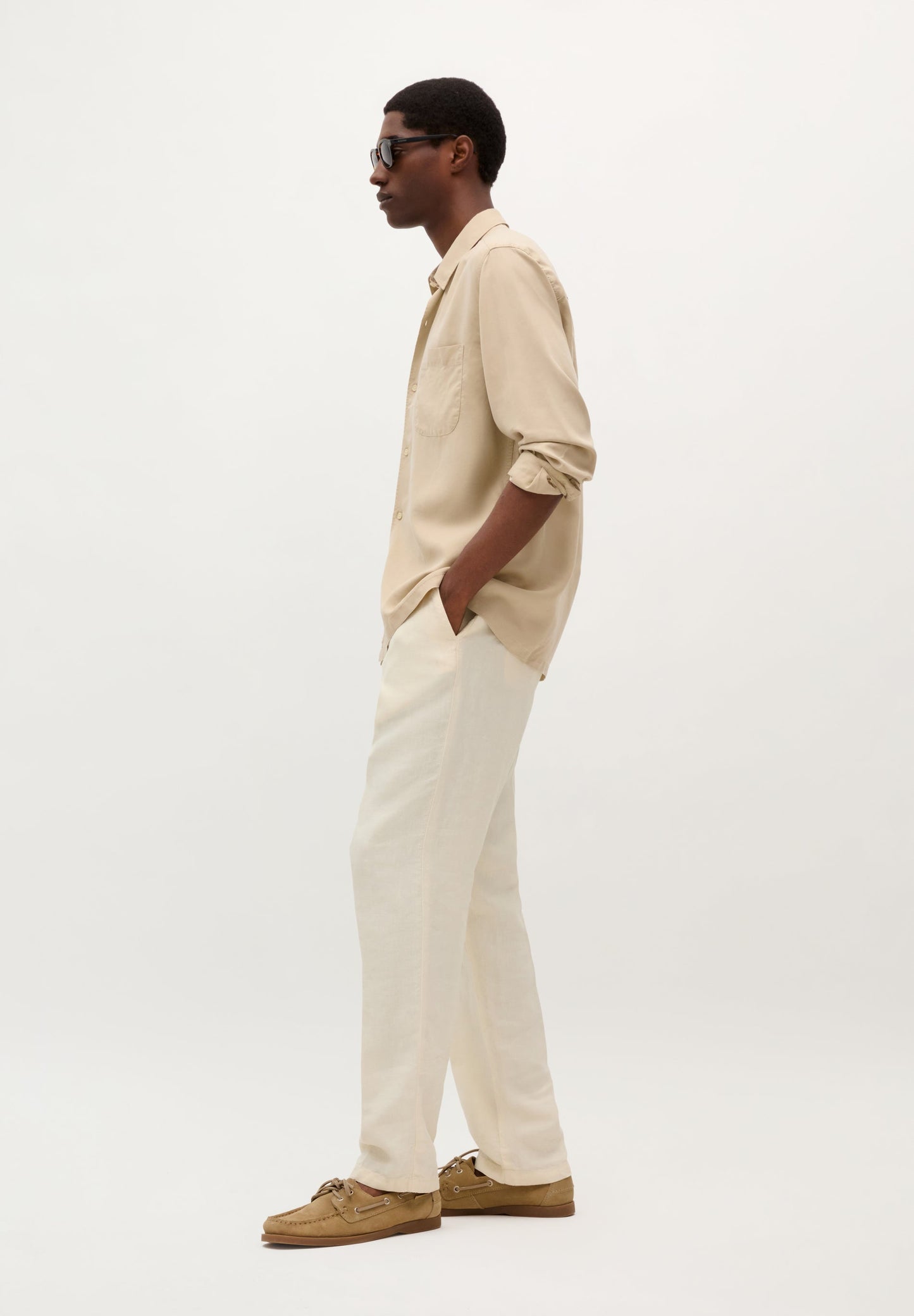 LIGHTWEIGHT LINEN SHIRT