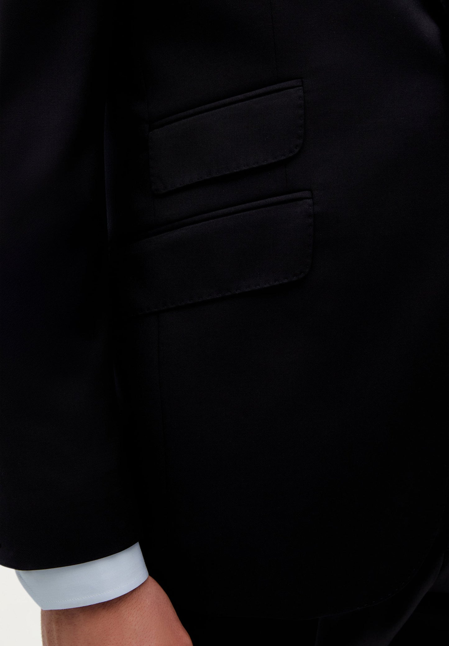 BASIC MERCER SUIT