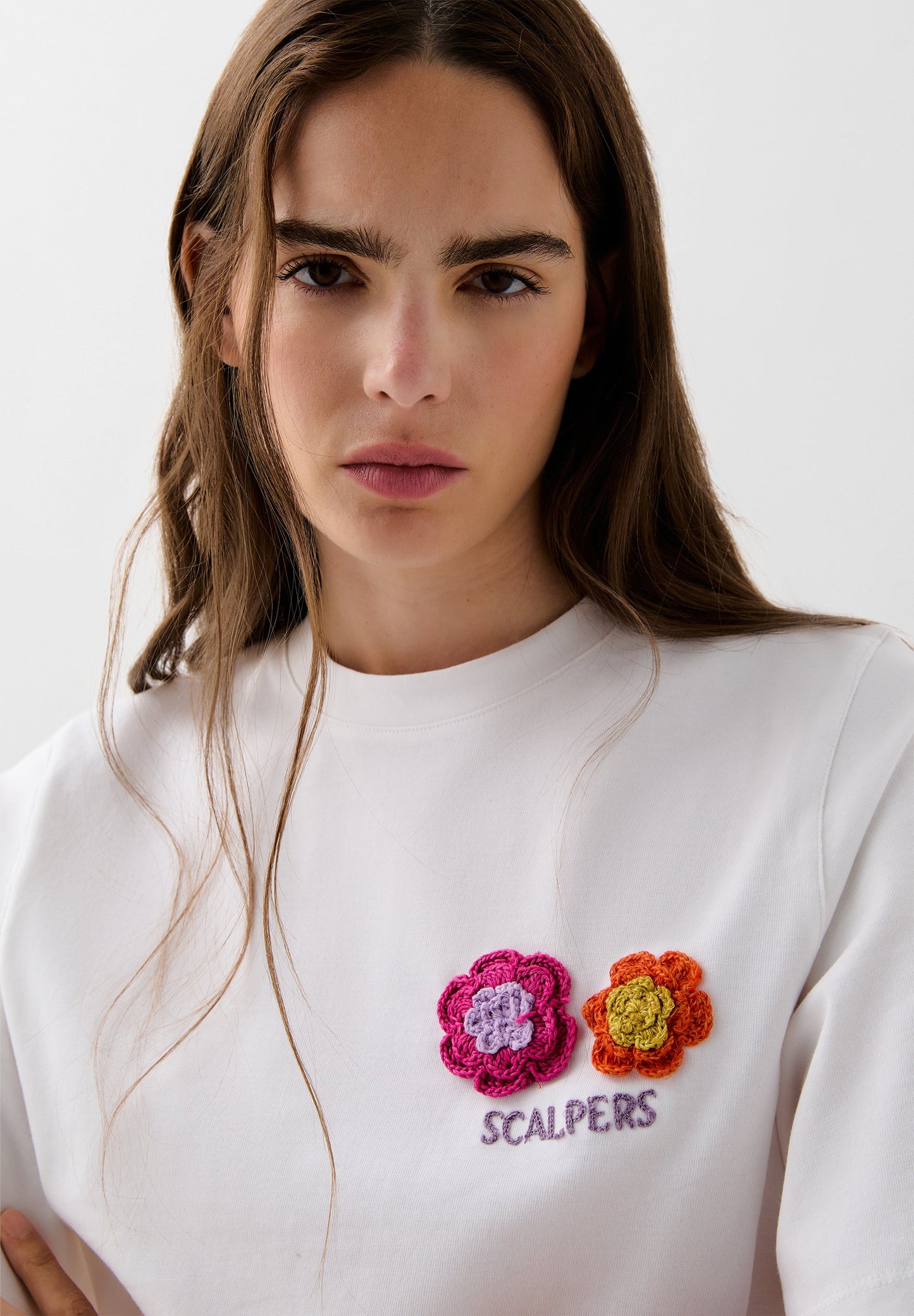 T-SHIRT WITH CROCHET DETAIL