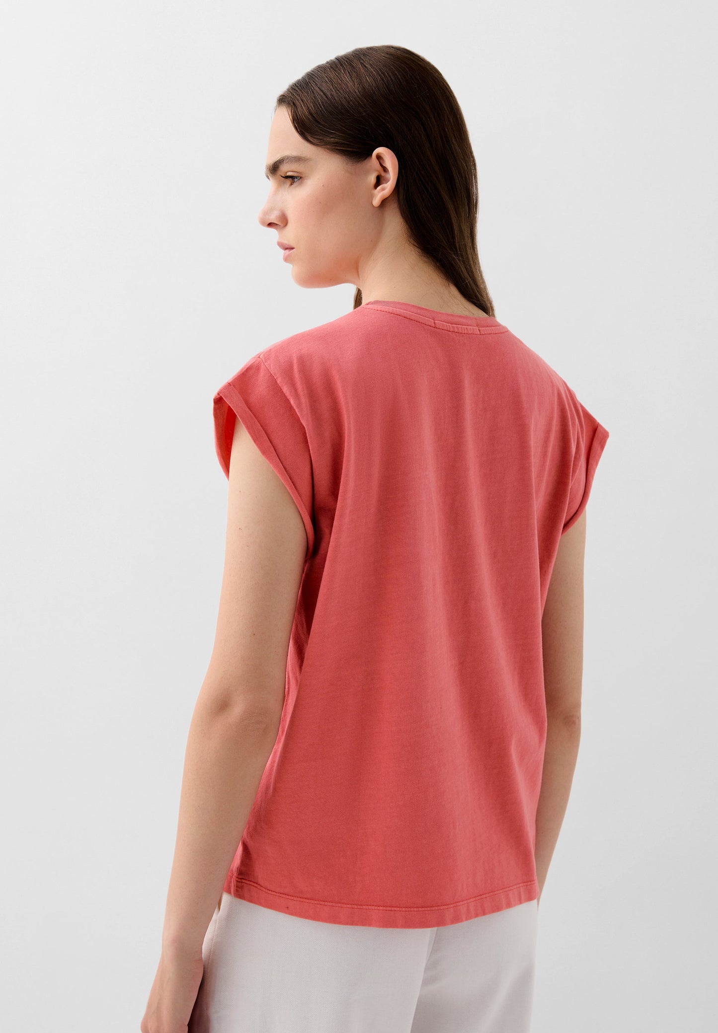 T-SHIRT WITH MATCHING EMBROIDERED SKULL