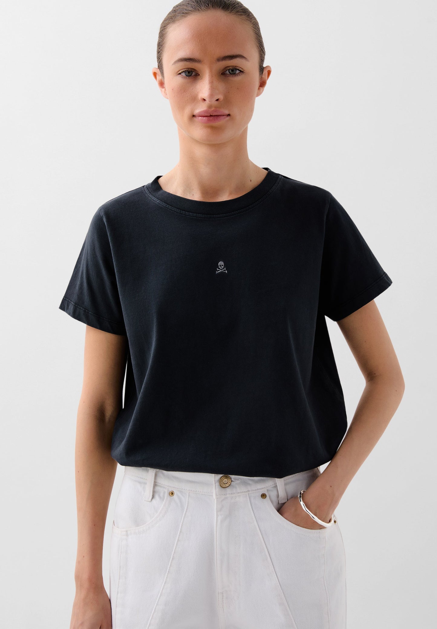 BASIC SKULL T-SHIRT