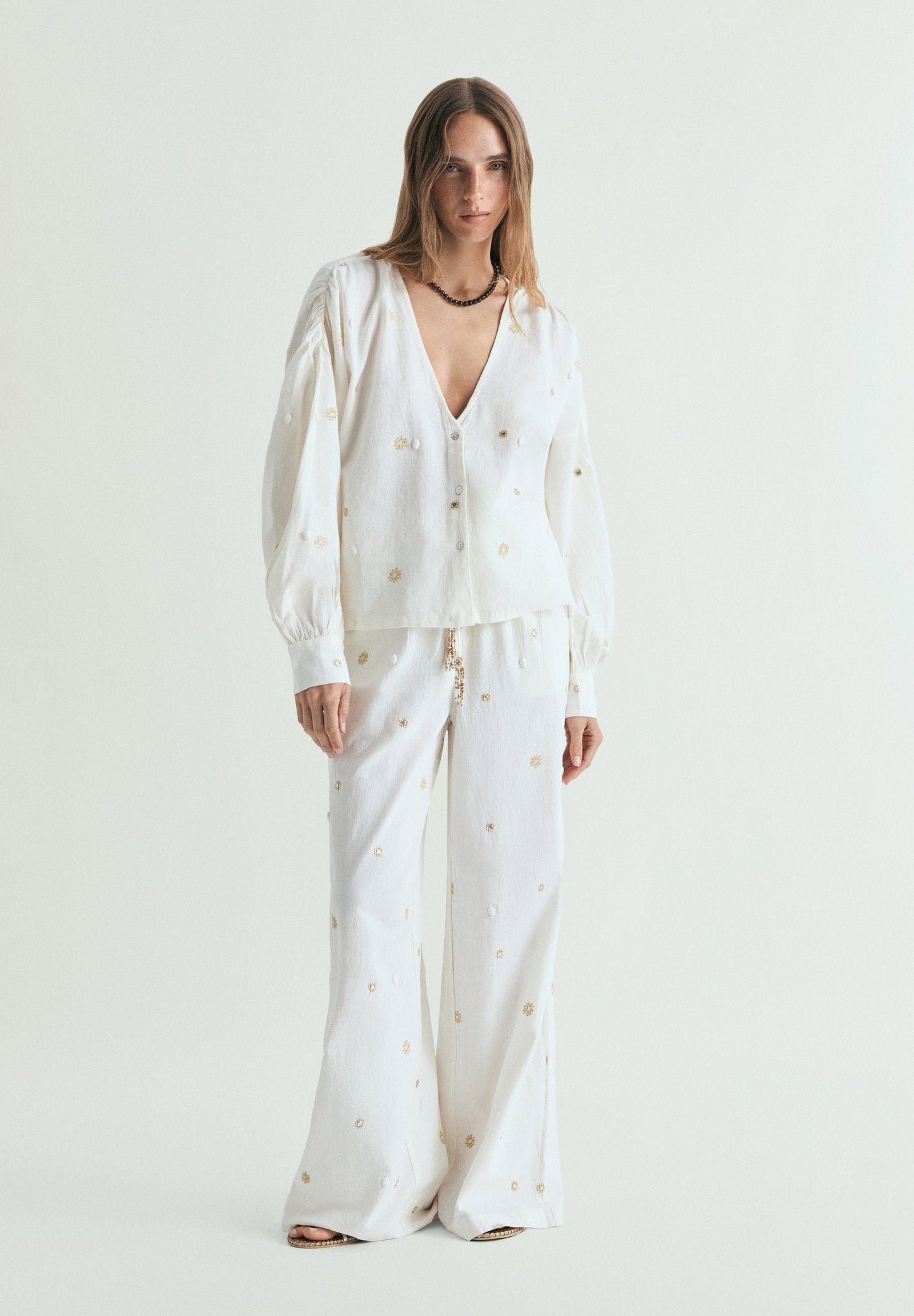 SC MIRROR EMB SHIRT