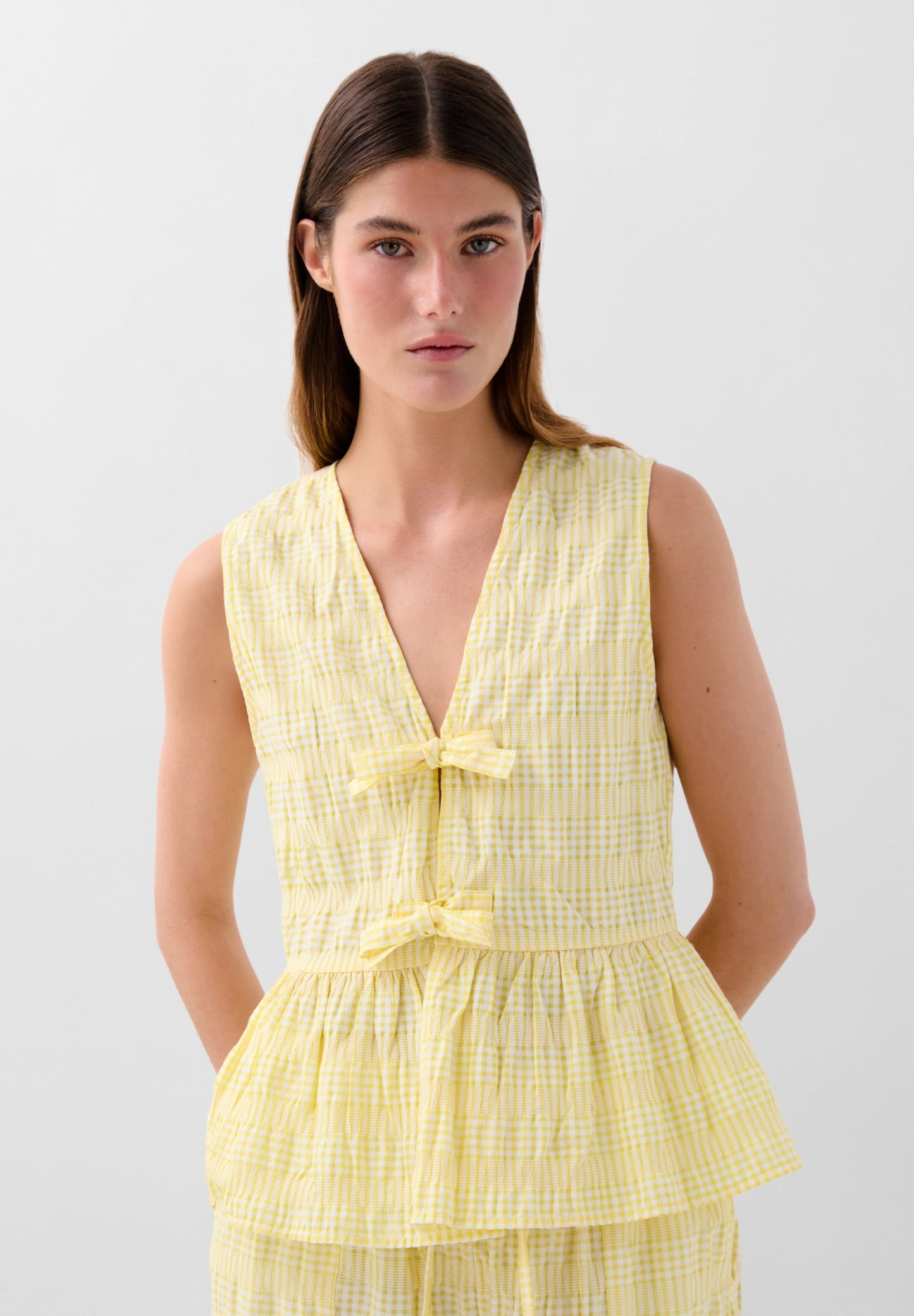 GINGHAM PRINT TIE-UP TOP