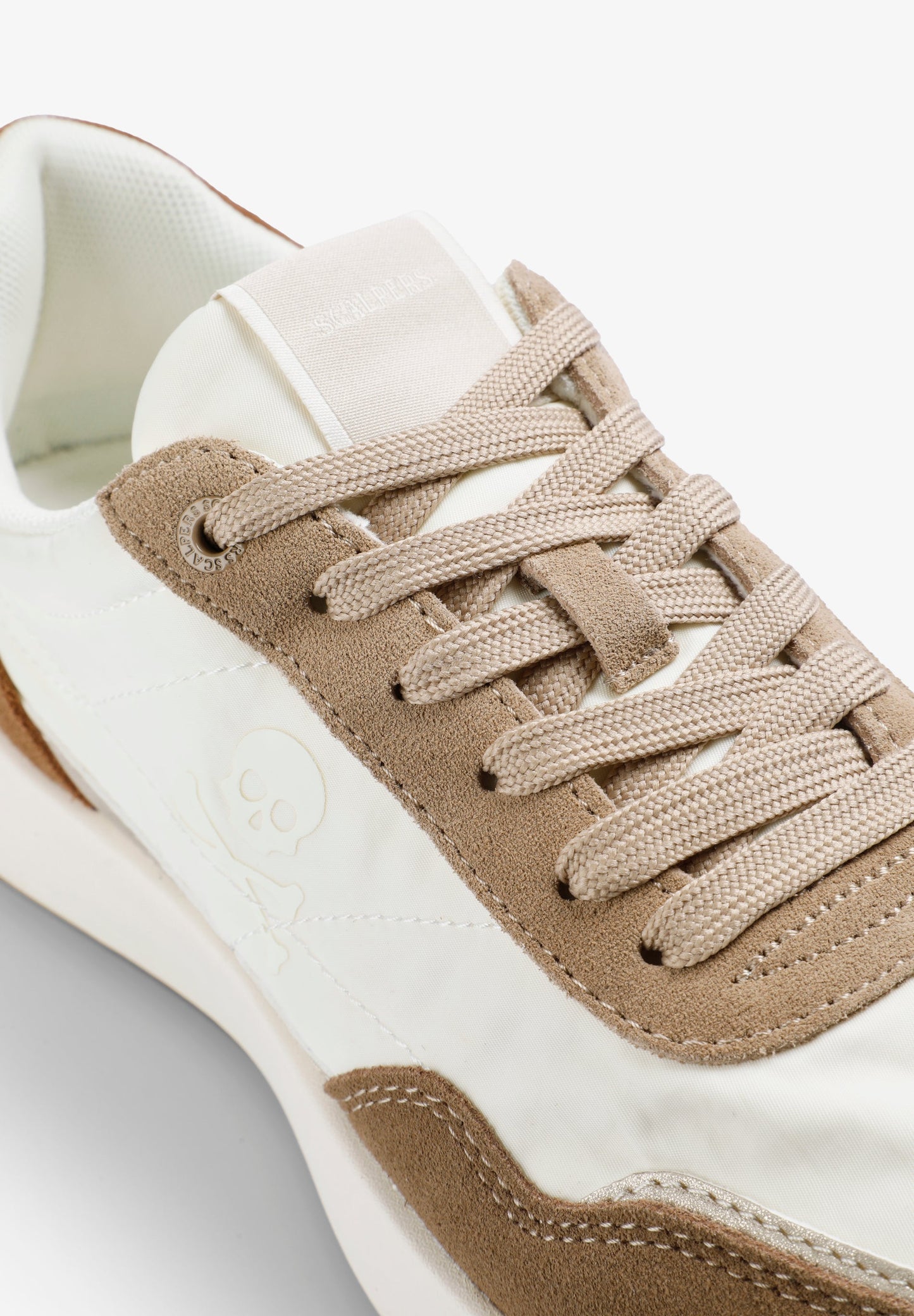 MATCHING SUEDE TRAINER