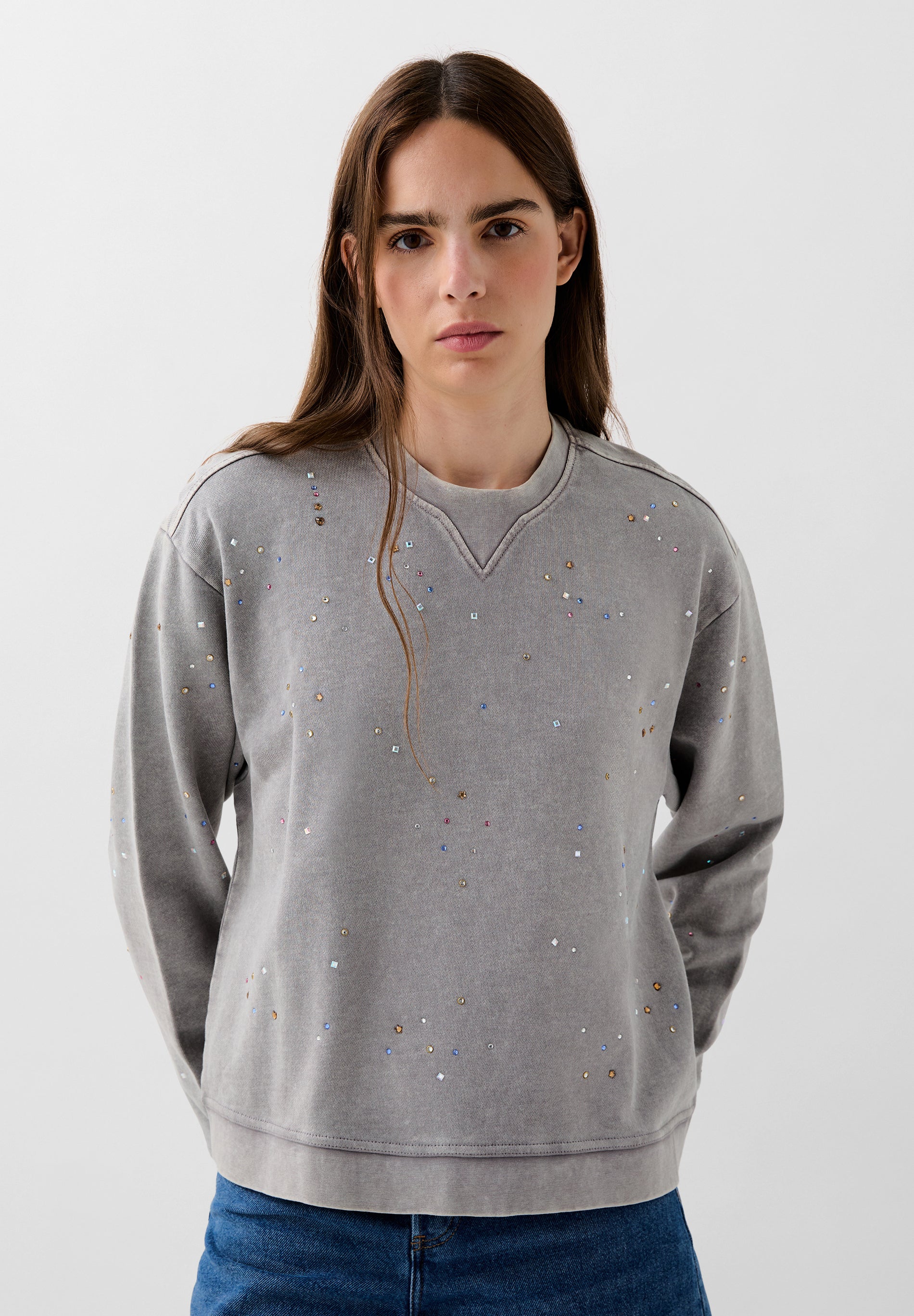 SC MULTISTUDS AOP SWEATER