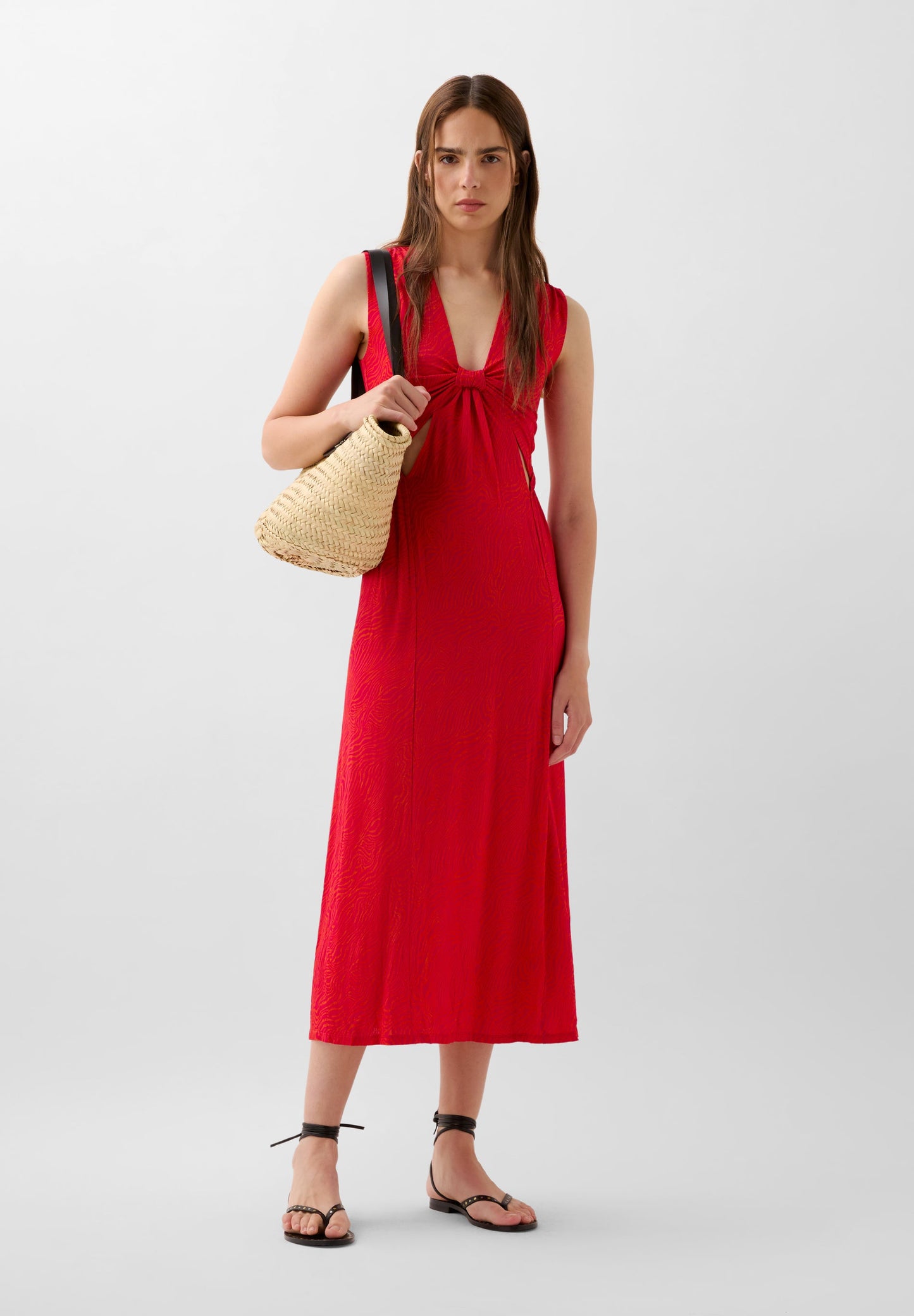 DRESS WITH KNOT DETAIL AND SLITS