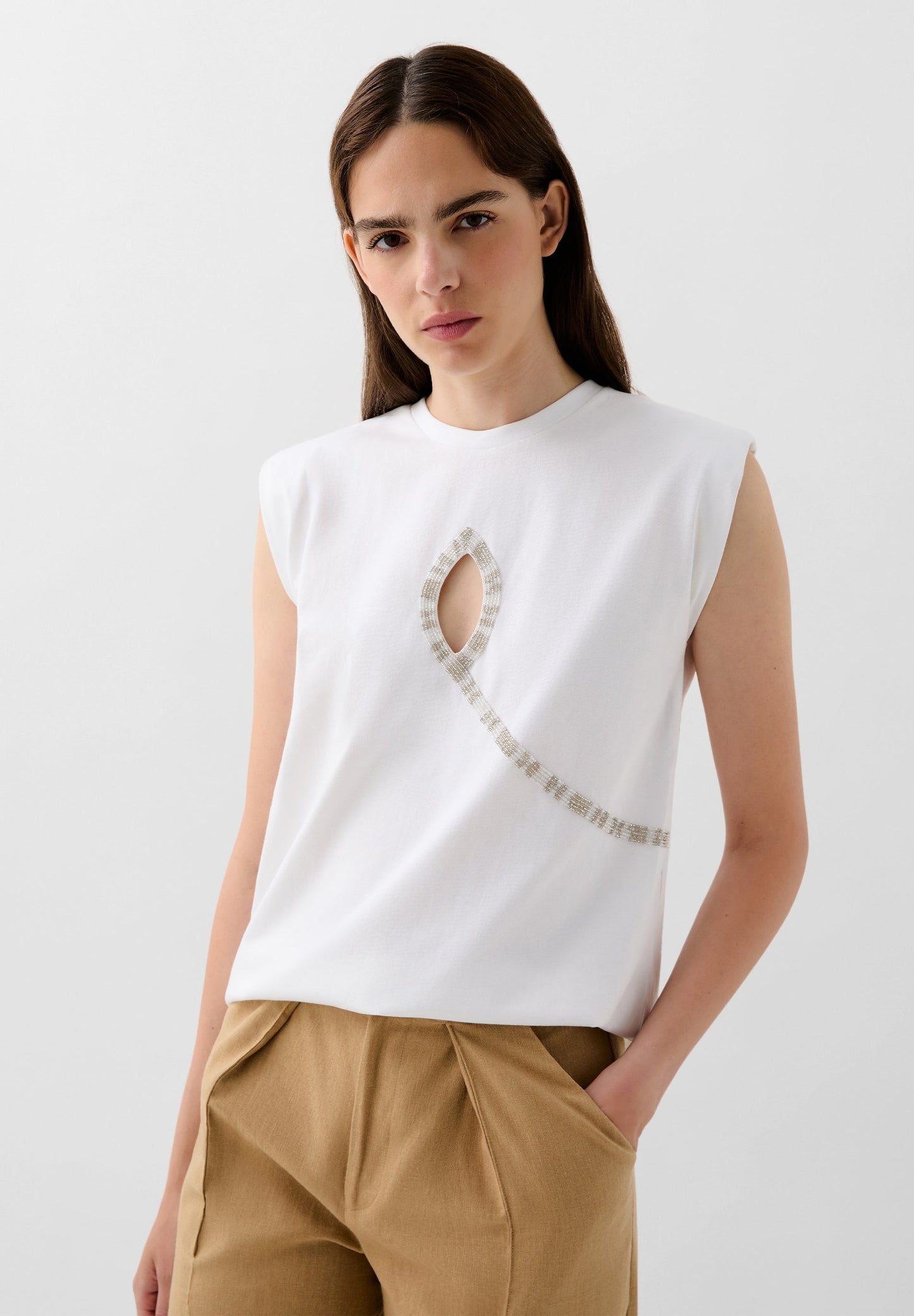 T-SHIRT WITH BEADED SLIT DETAIL