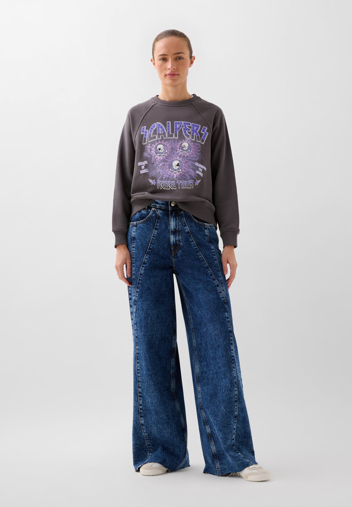 SWEATSHIRT WITH ROCK TOUR PRINT