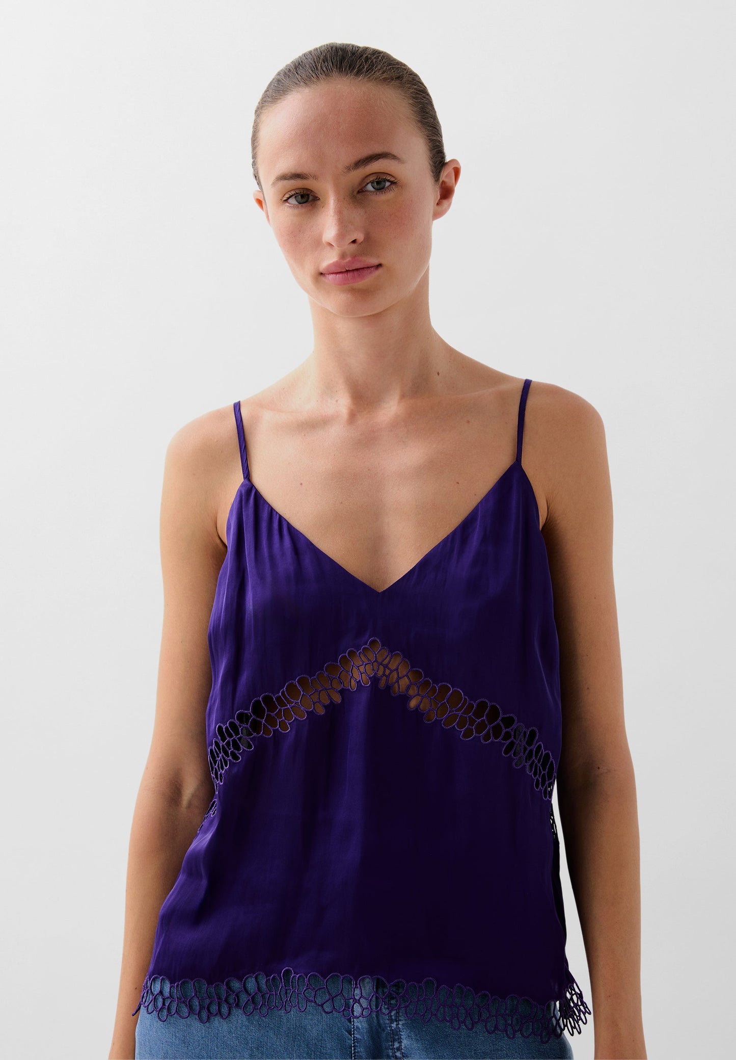 EMBROIDERED CAMISOLE TOP