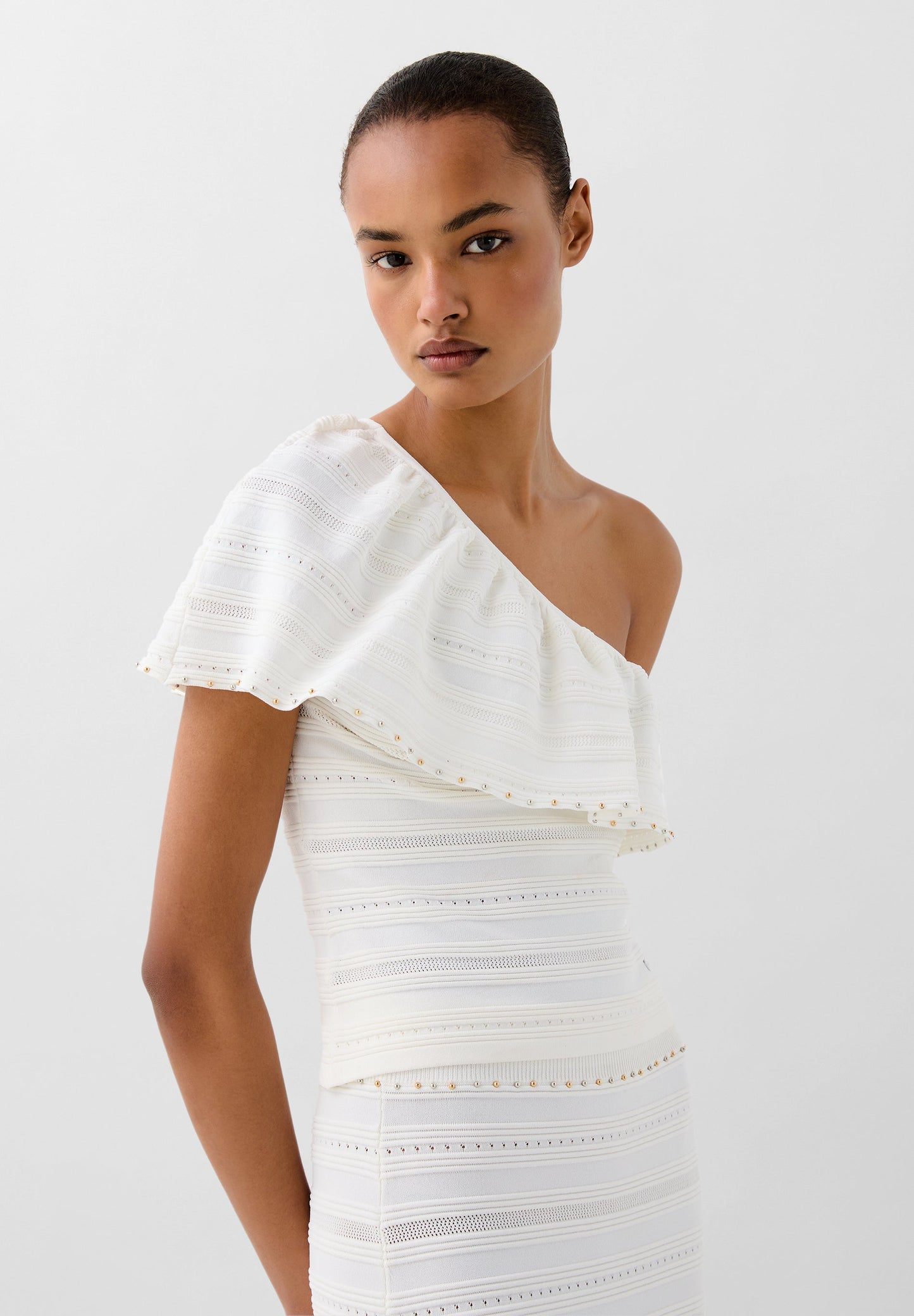 SC ASYM KNIT STUDS TOP