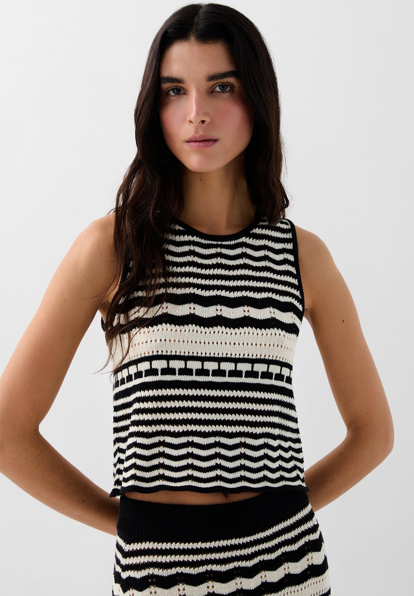 STRIPED KNIT TOP