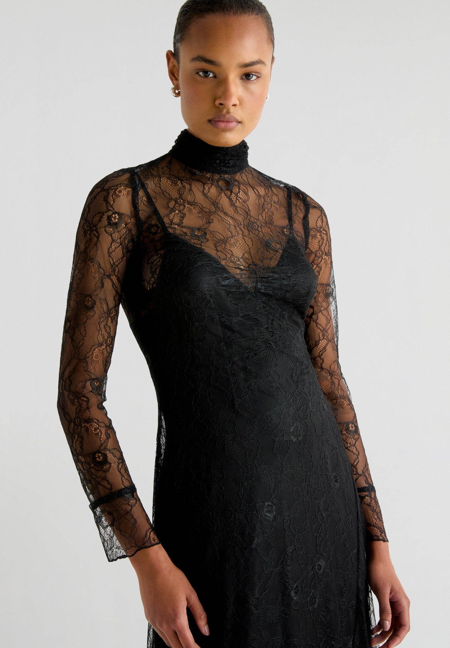 XM LACE DRESS