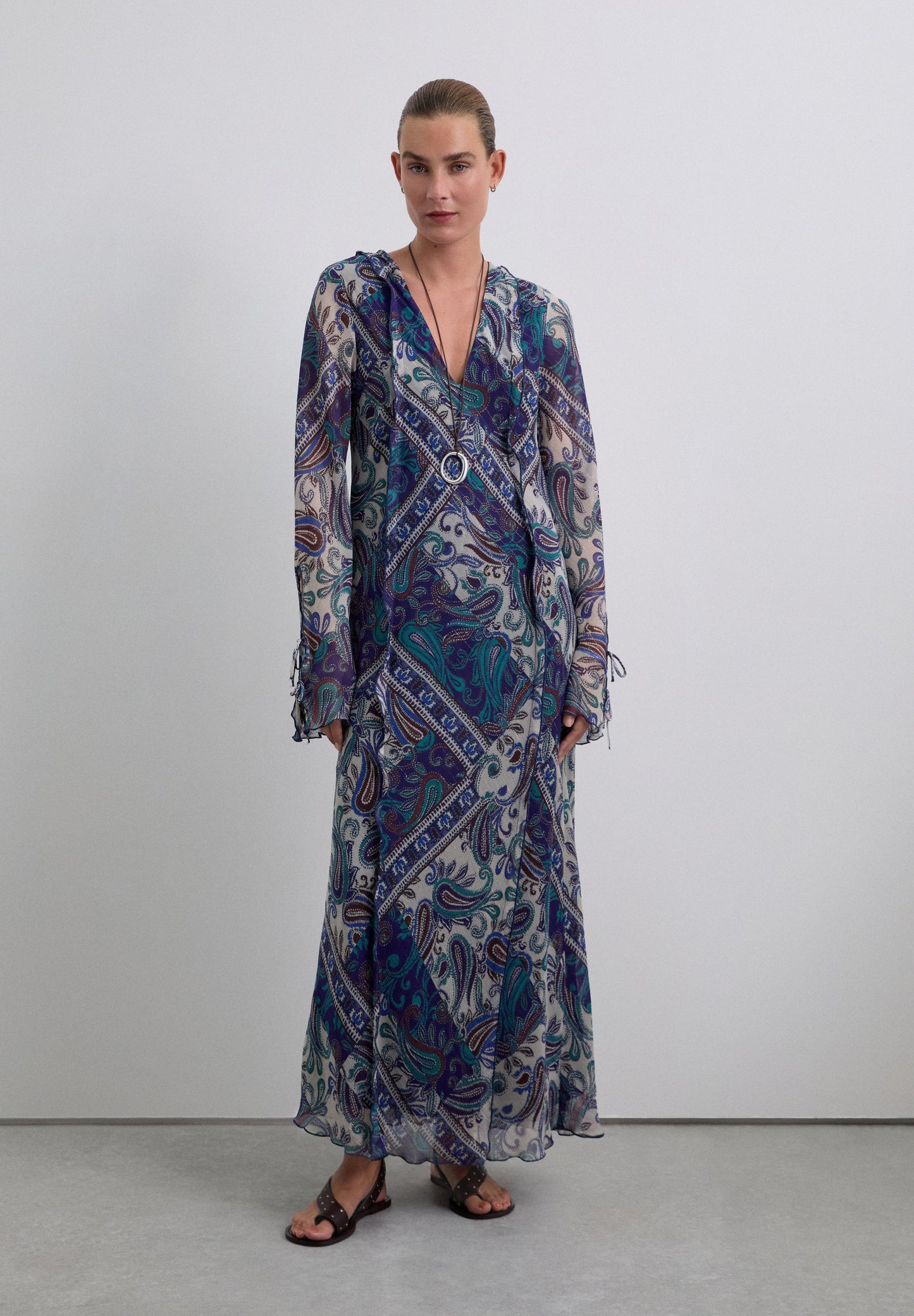 LONG FLOWING PAISLEY DRESS