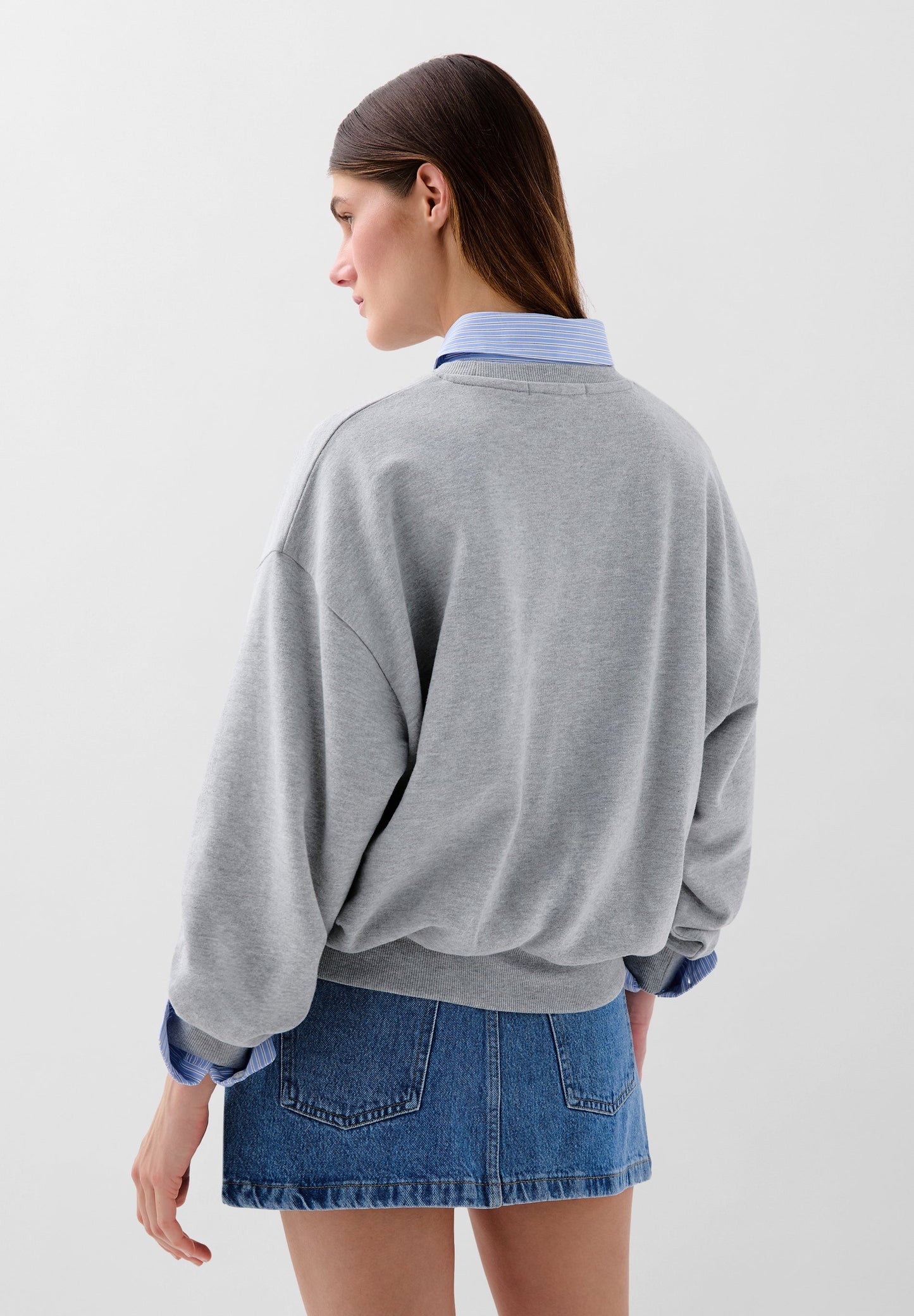 CONTRAST LOGO SWEATSHIRT