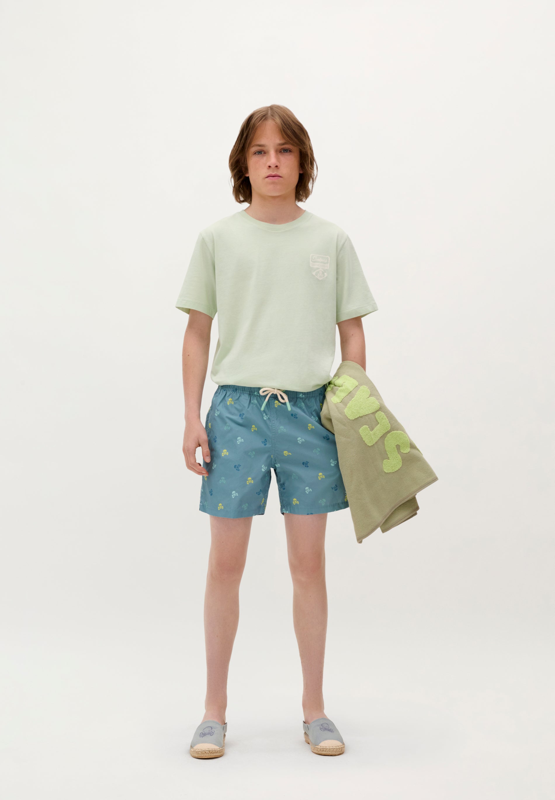SWIMMING TRUNKS WITH SKULL PRINT