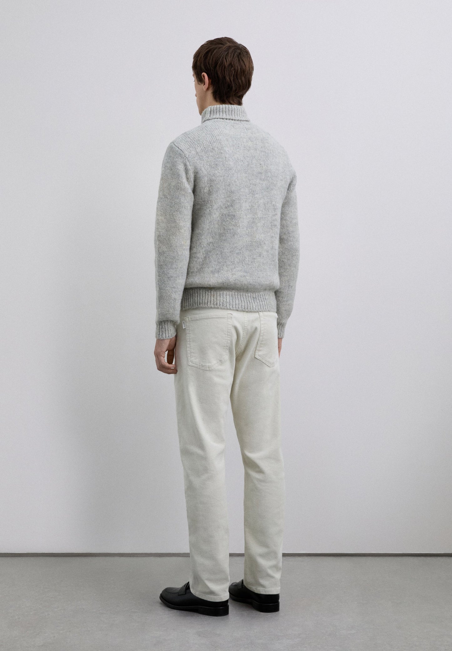 CROPPED CORDUROY TROUSERS