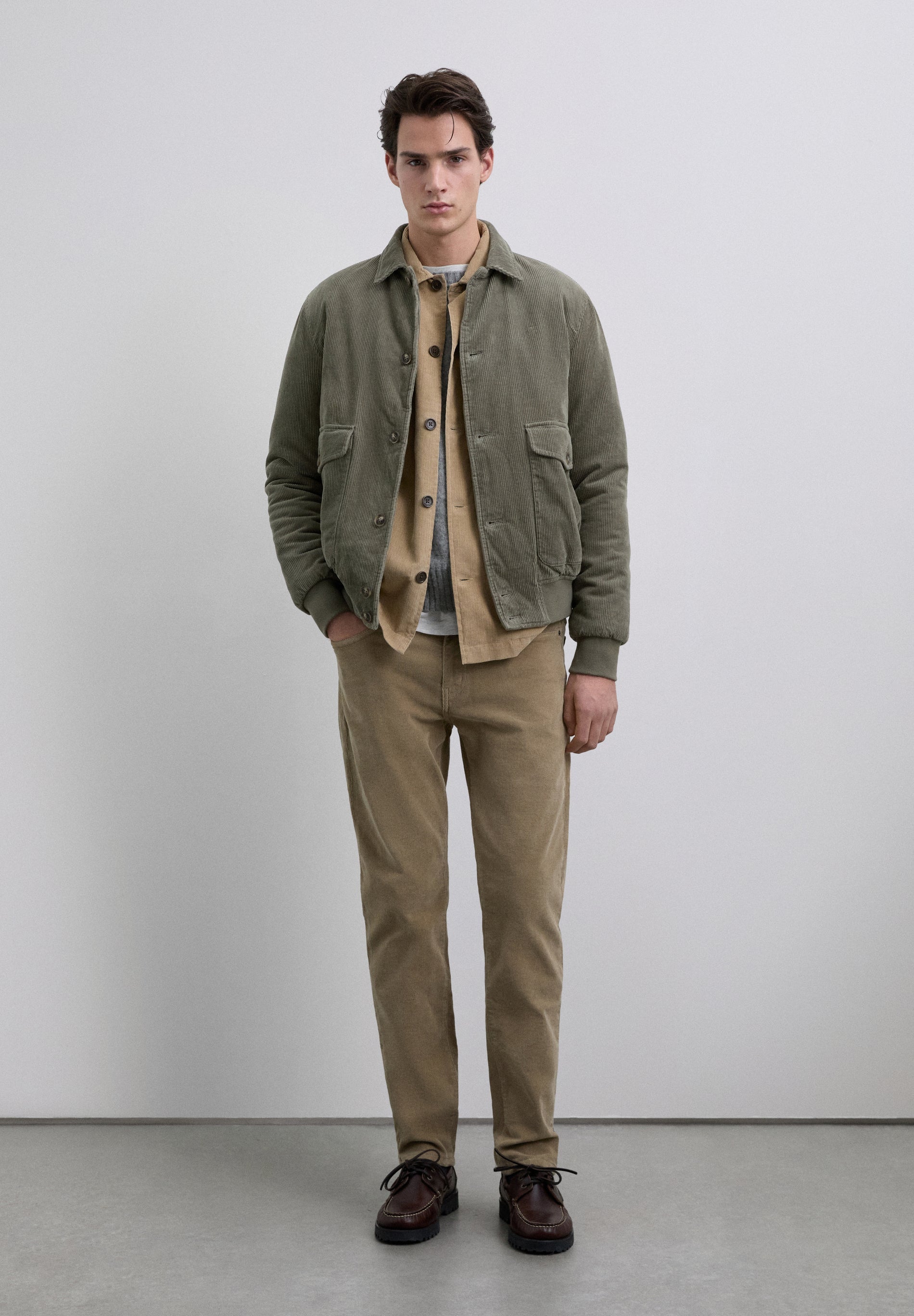 REGULAR FIT CORDUROY TROUSERS