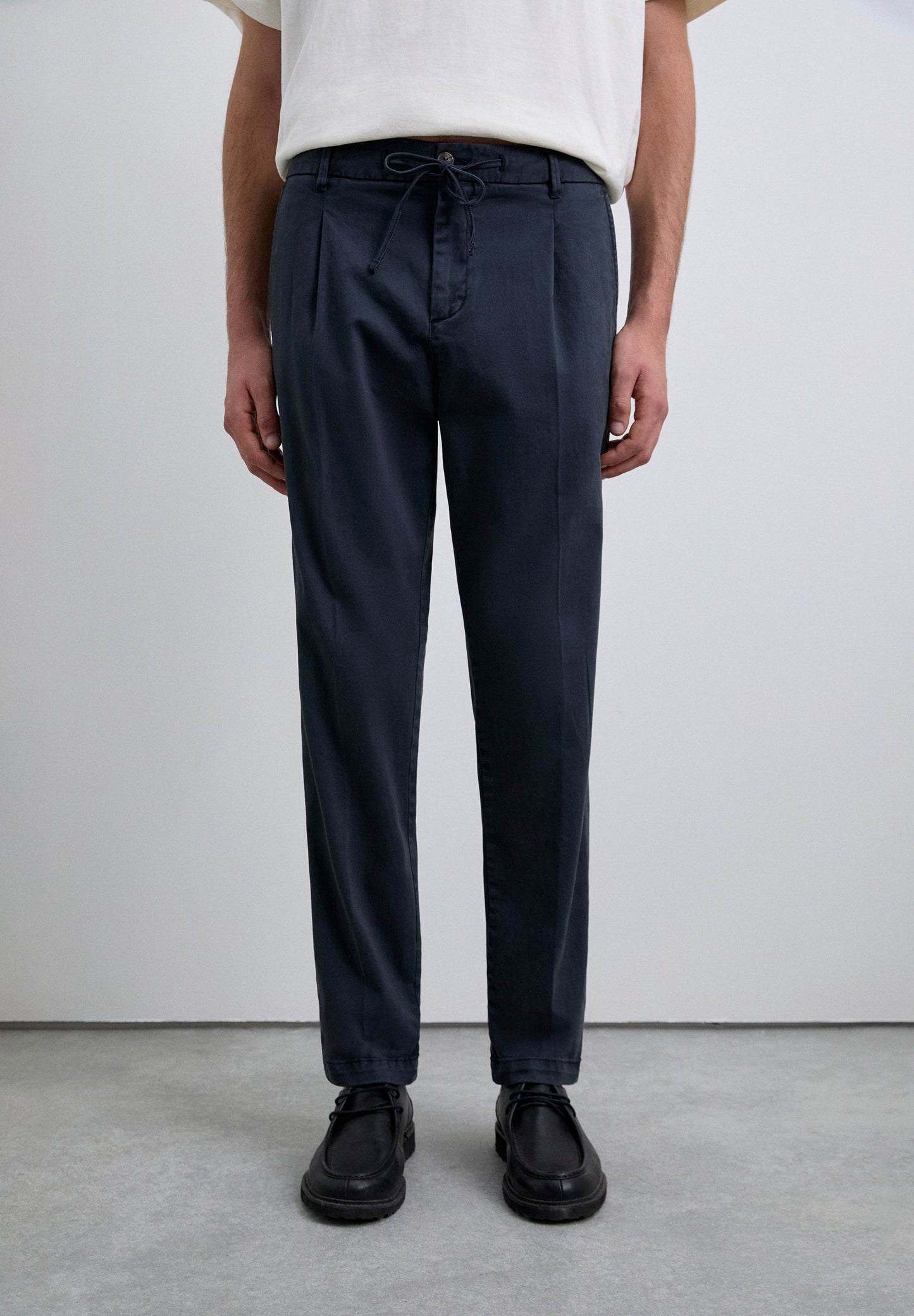 RELAXED FIT TROUSERS