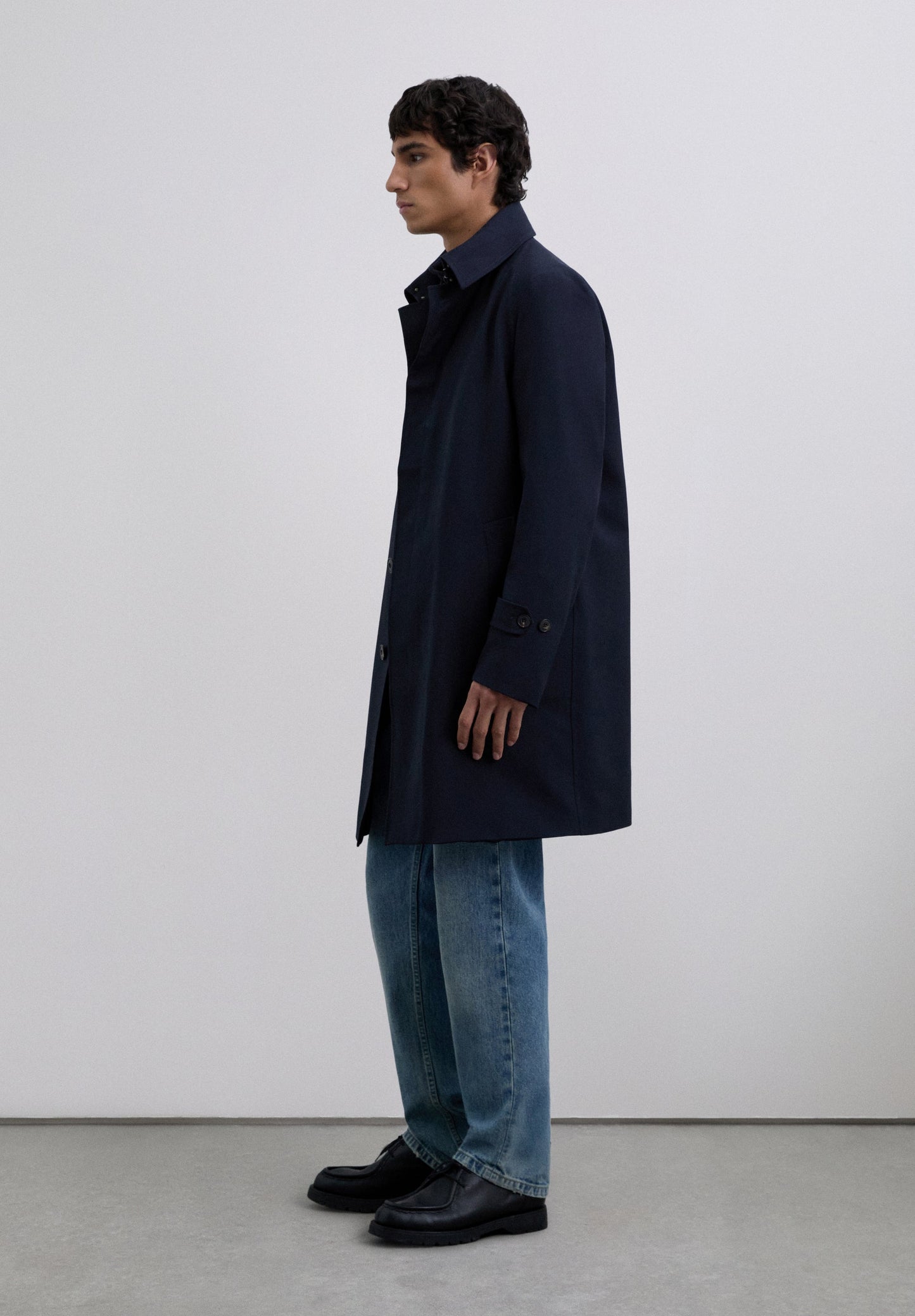100% LEATHER TRENCH COAT