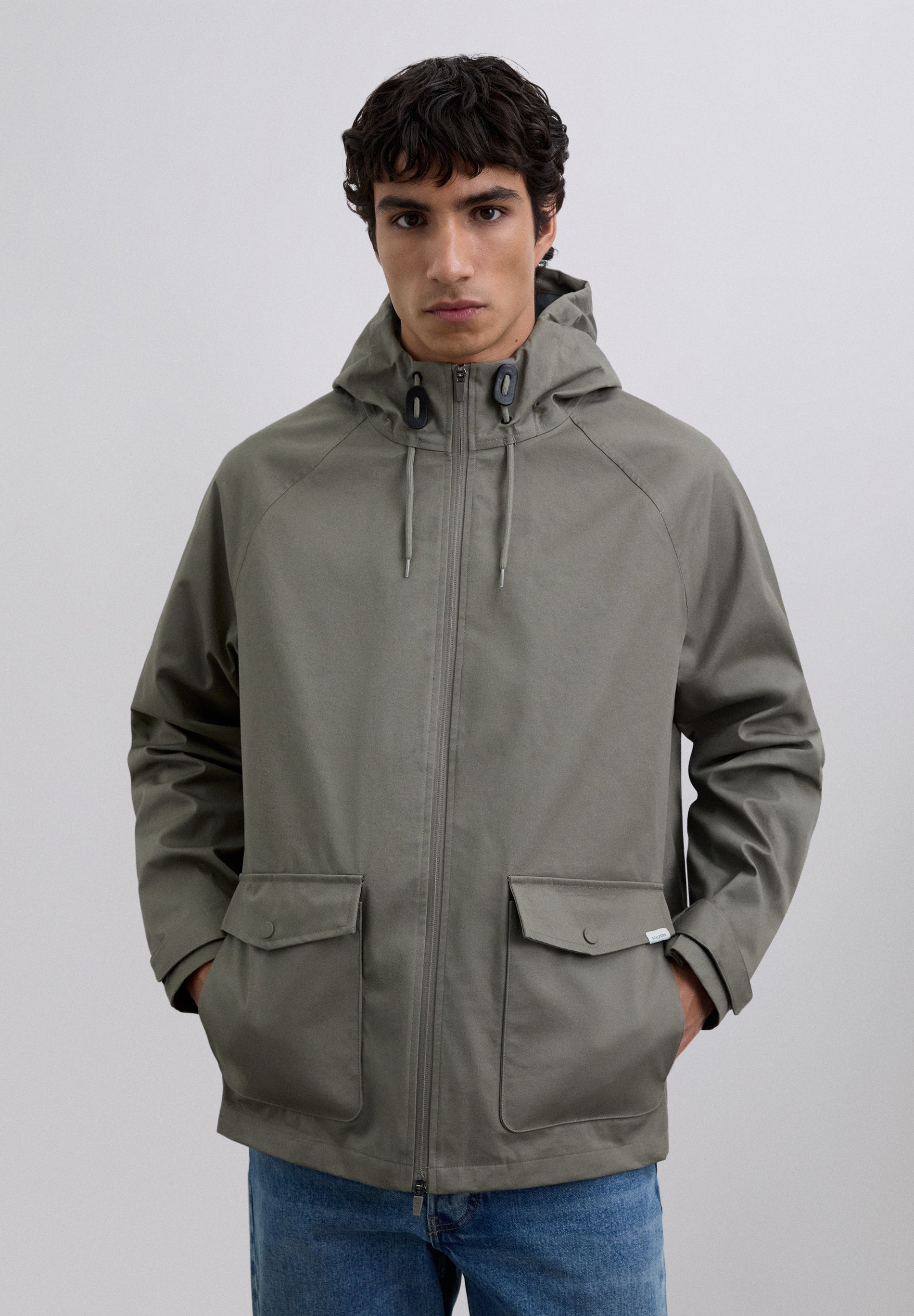 WATERPROOF LOGO JACKET