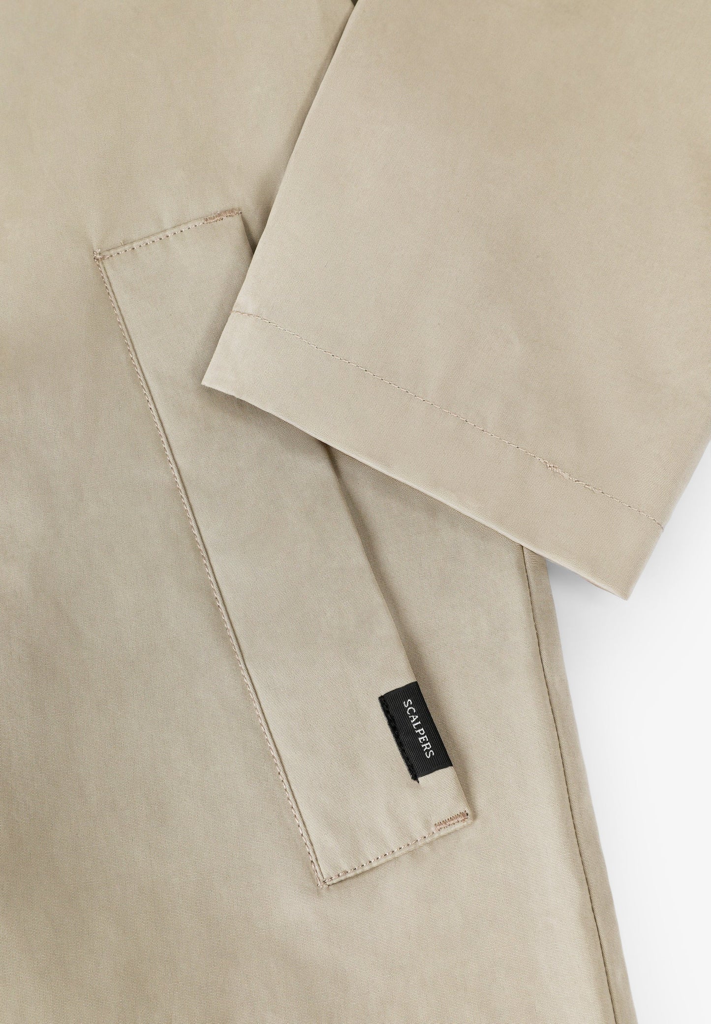 TRENCH COAT WITH SKULL