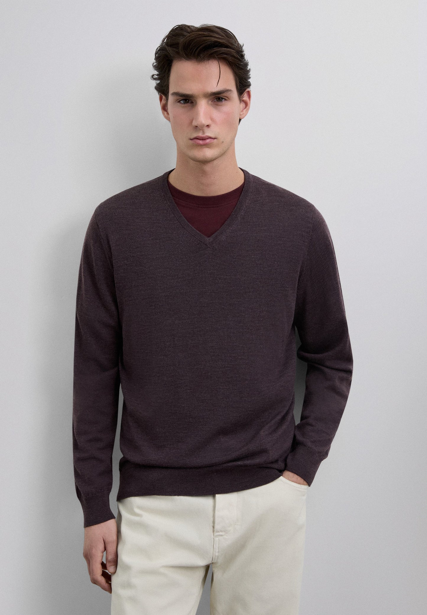 V-NECK WOOL SWEATER WITH SKULL