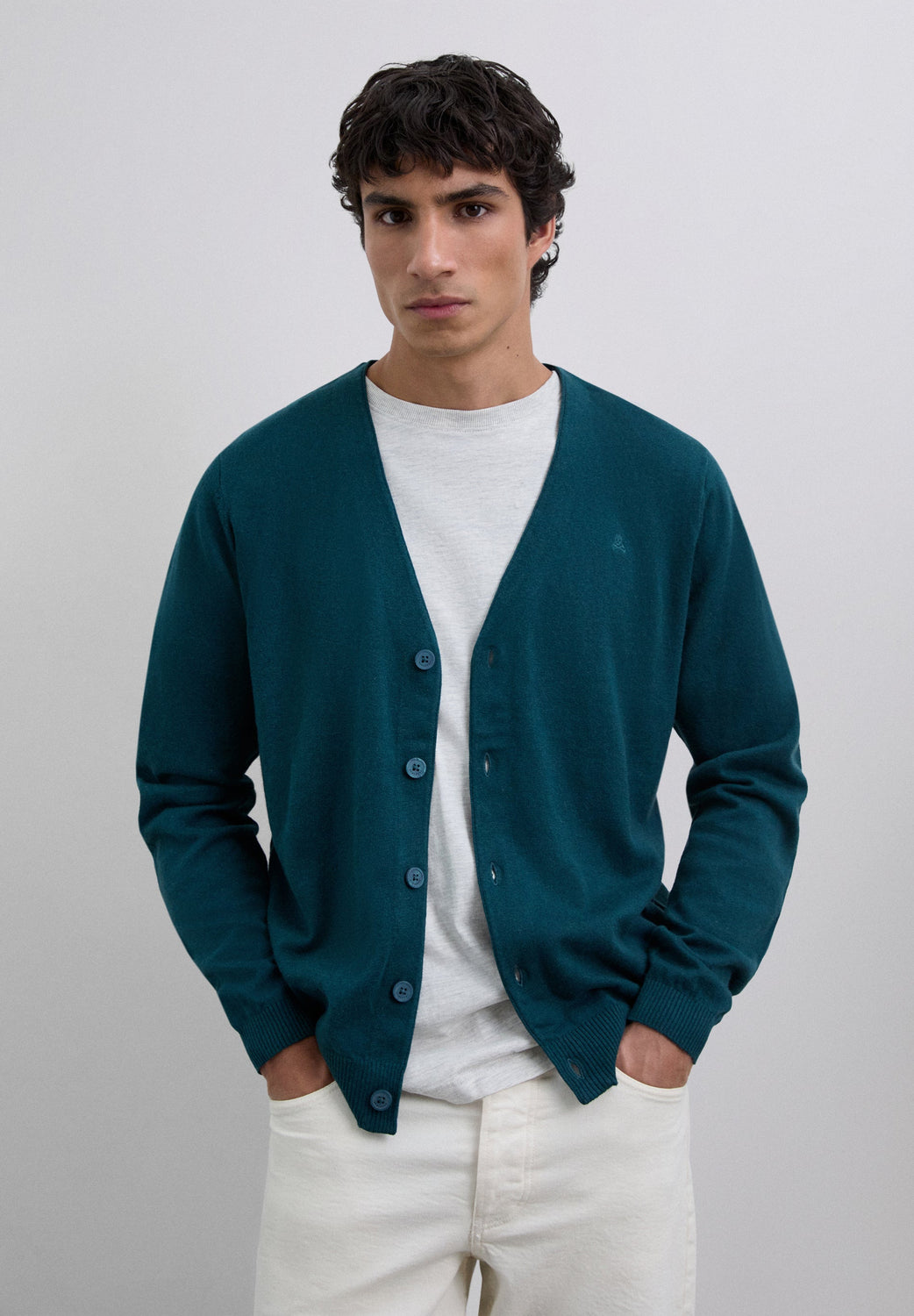 CÁRDIGAN CUELLO PICO ALGODÓN - Scalpers