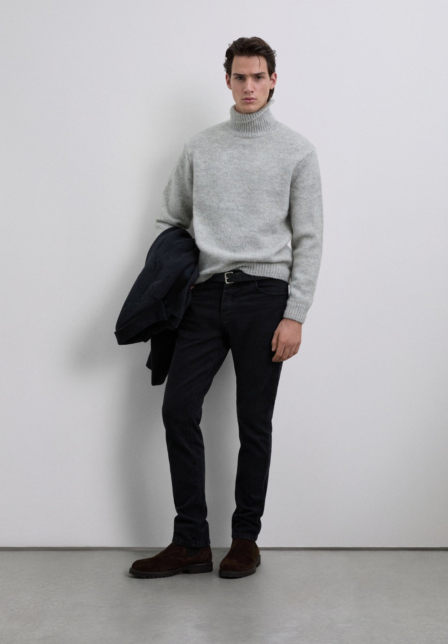 HIGH NECK WOOL SWEATER