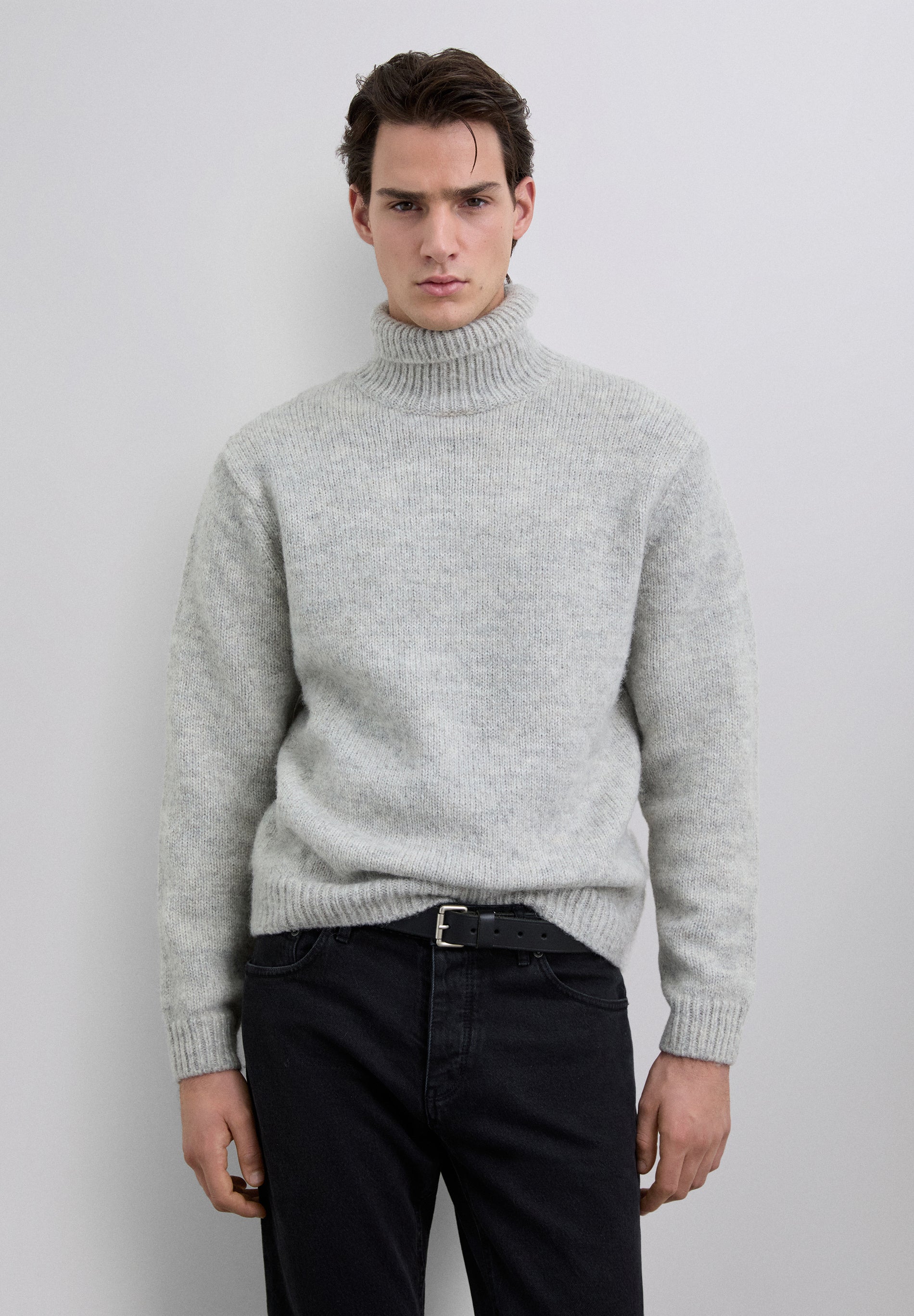 HIGH NECK WOOL SWEATER