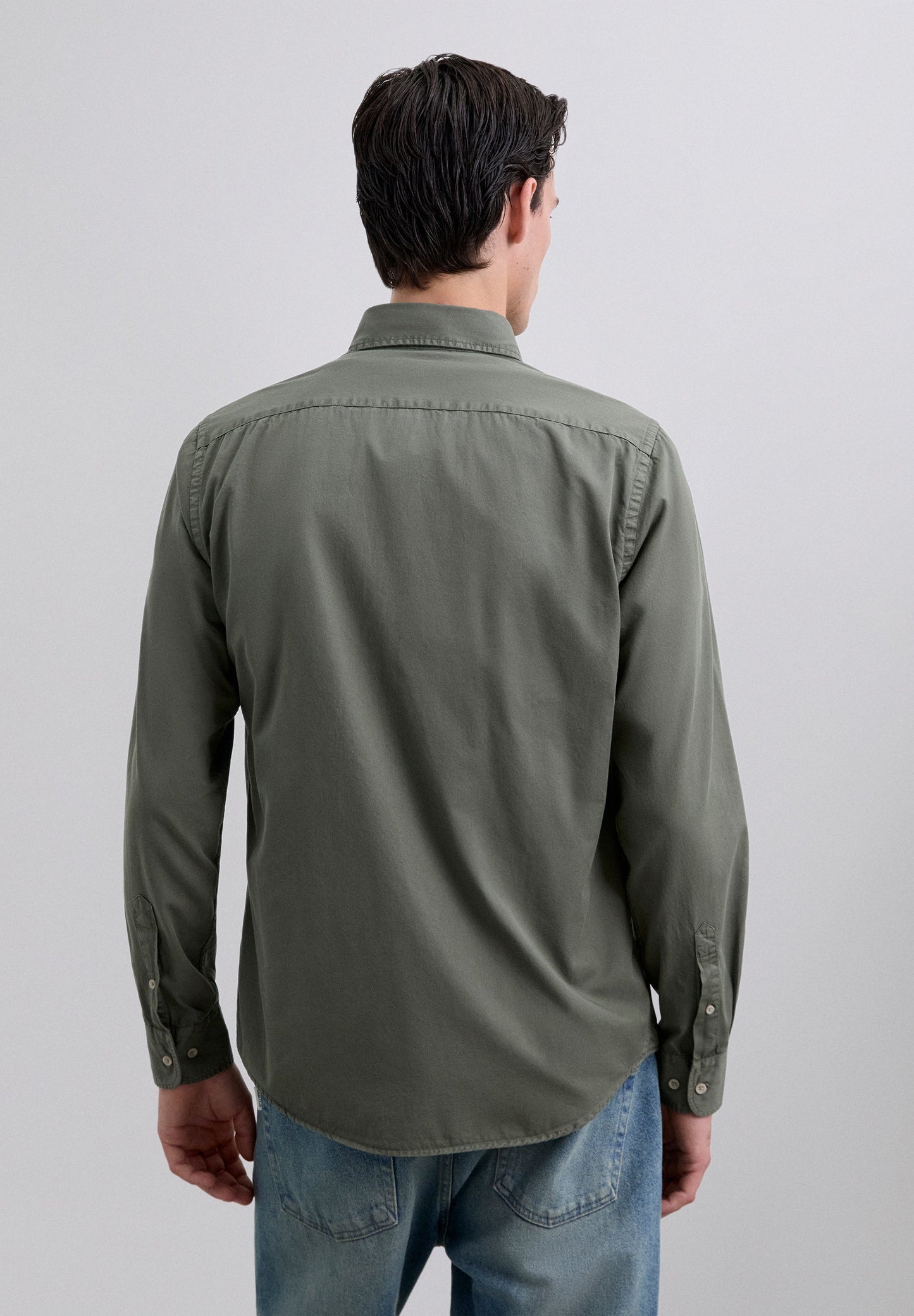 REGULAR FIT EMBROIDERED SHIRT