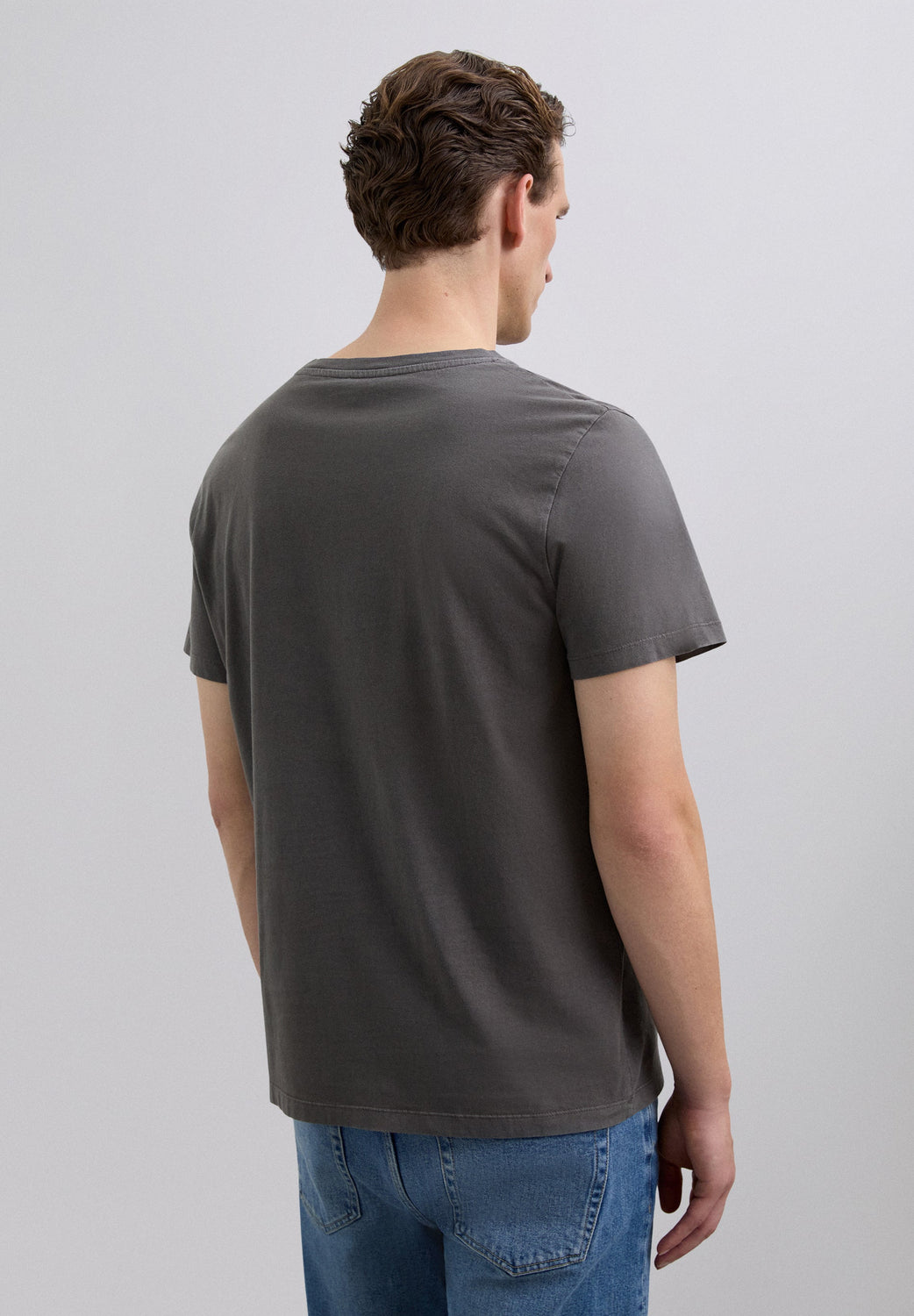 CAMISETA CALAVERA BORDADA TONO - Scalpers