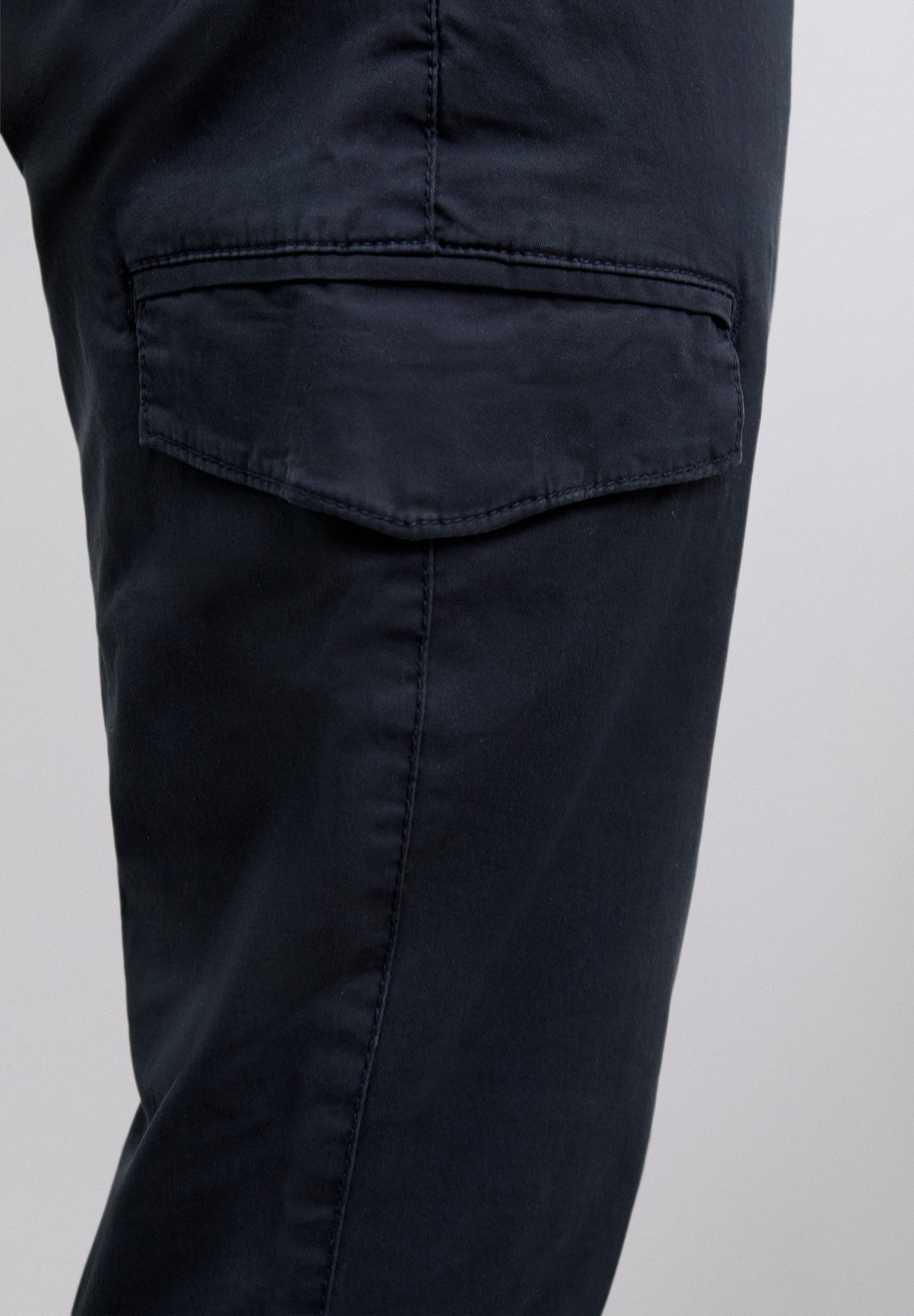 SCNOS SLIM CARGO PANTS