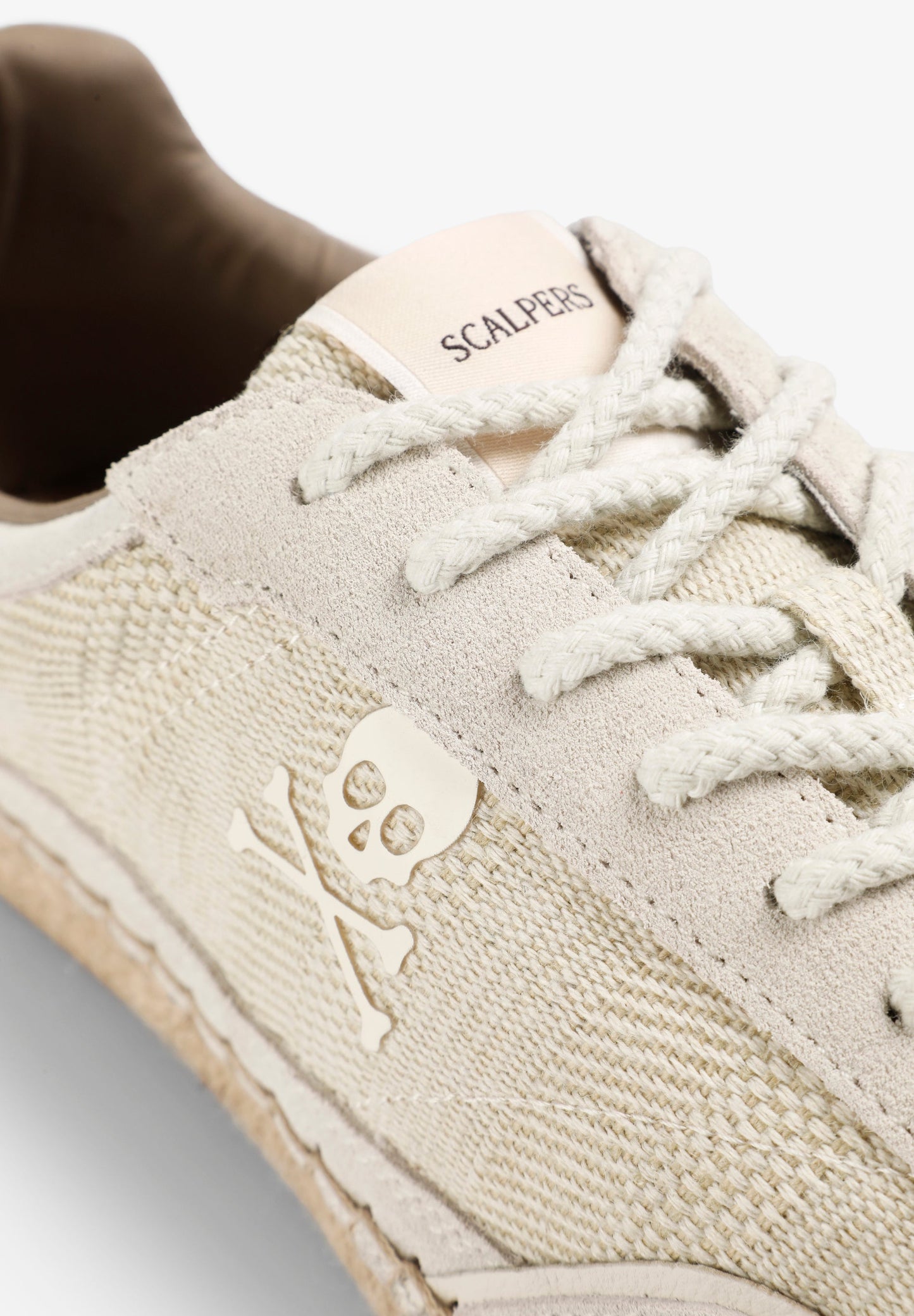 ALPARTAGA SKULL LACES