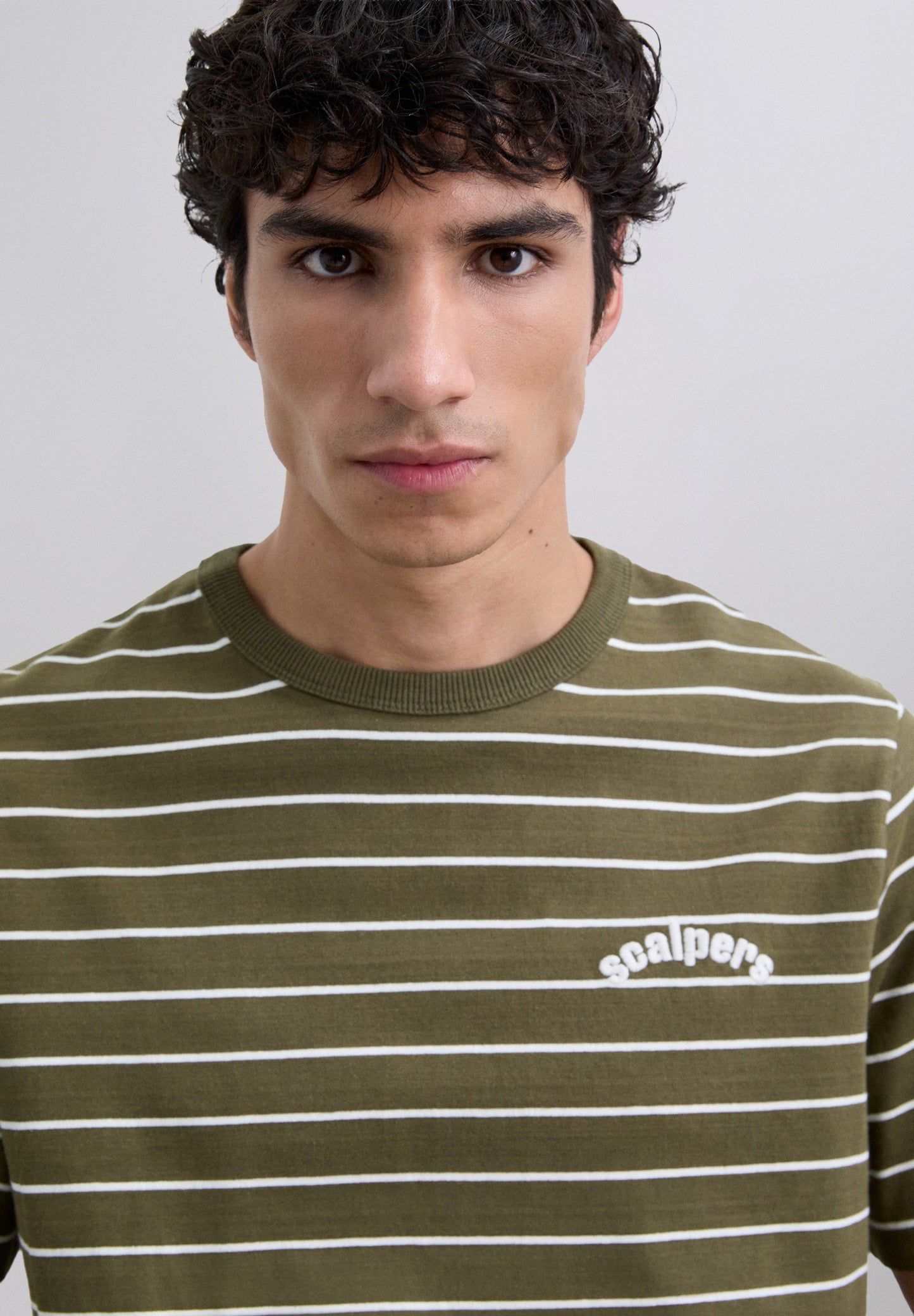 SCSTRIPESEMB TEE