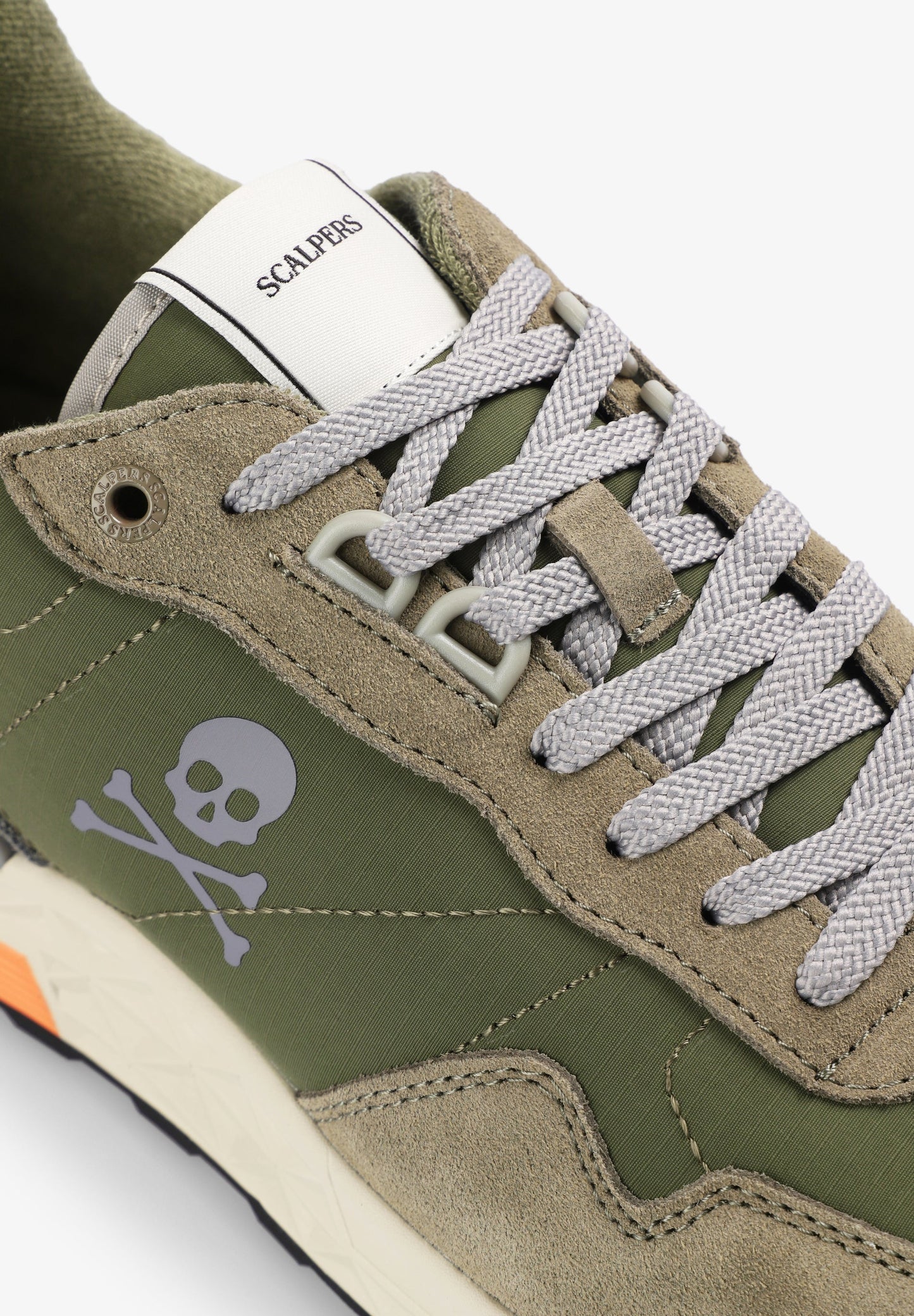 SNEAKERS CALAVERA ANTE - Scalpers