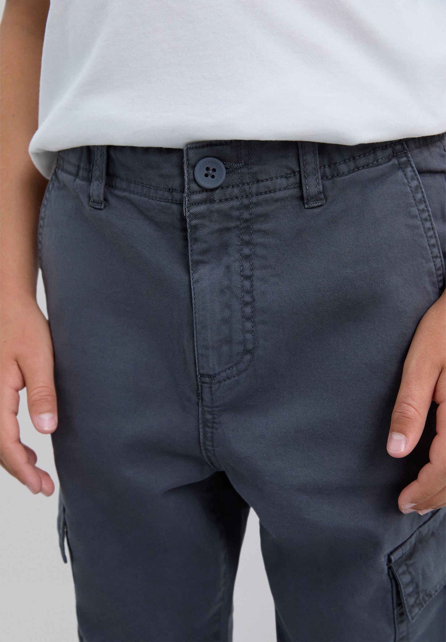 PANTALÓN CARGO