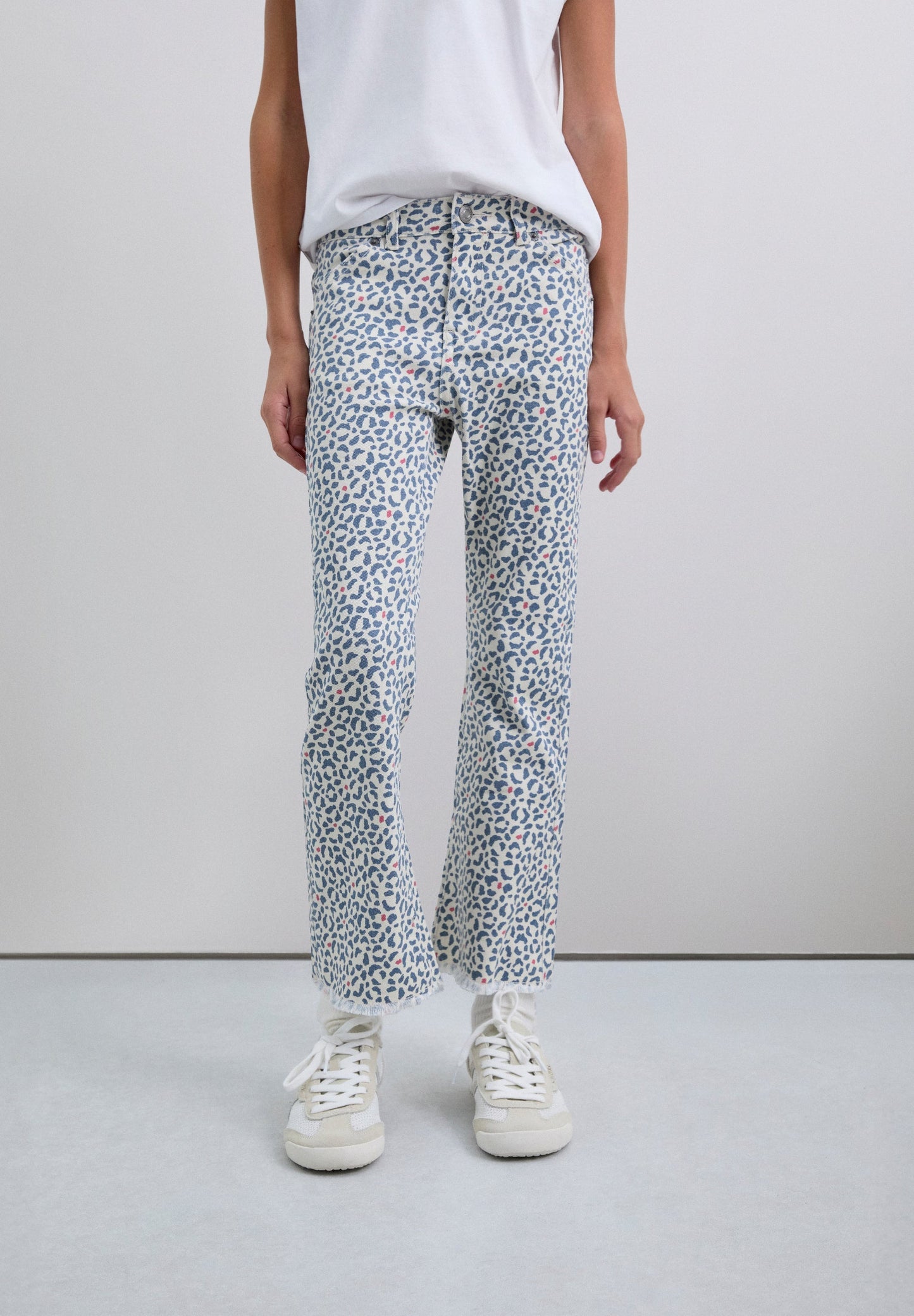 FLARED PRINTED TROUSERS