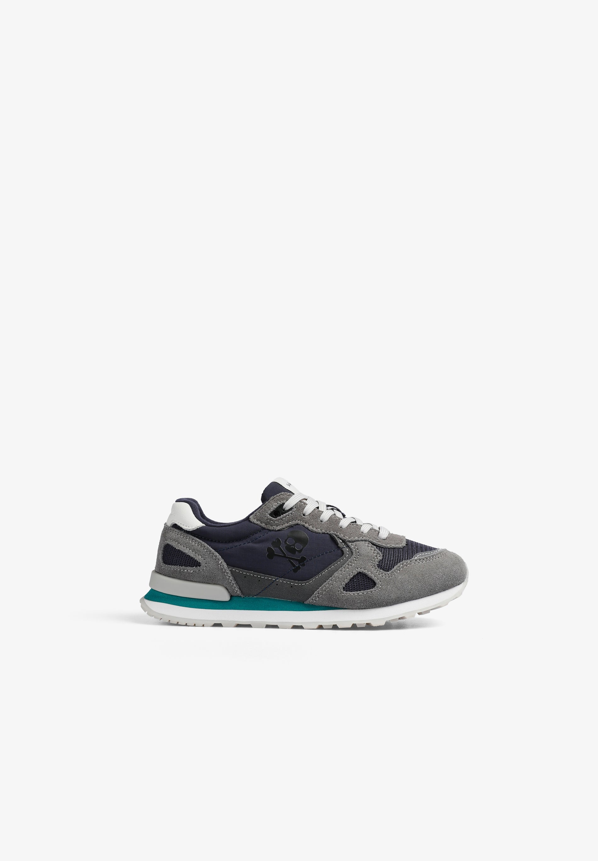 LEATHER SNEAKERS WITH SIDE SKULL