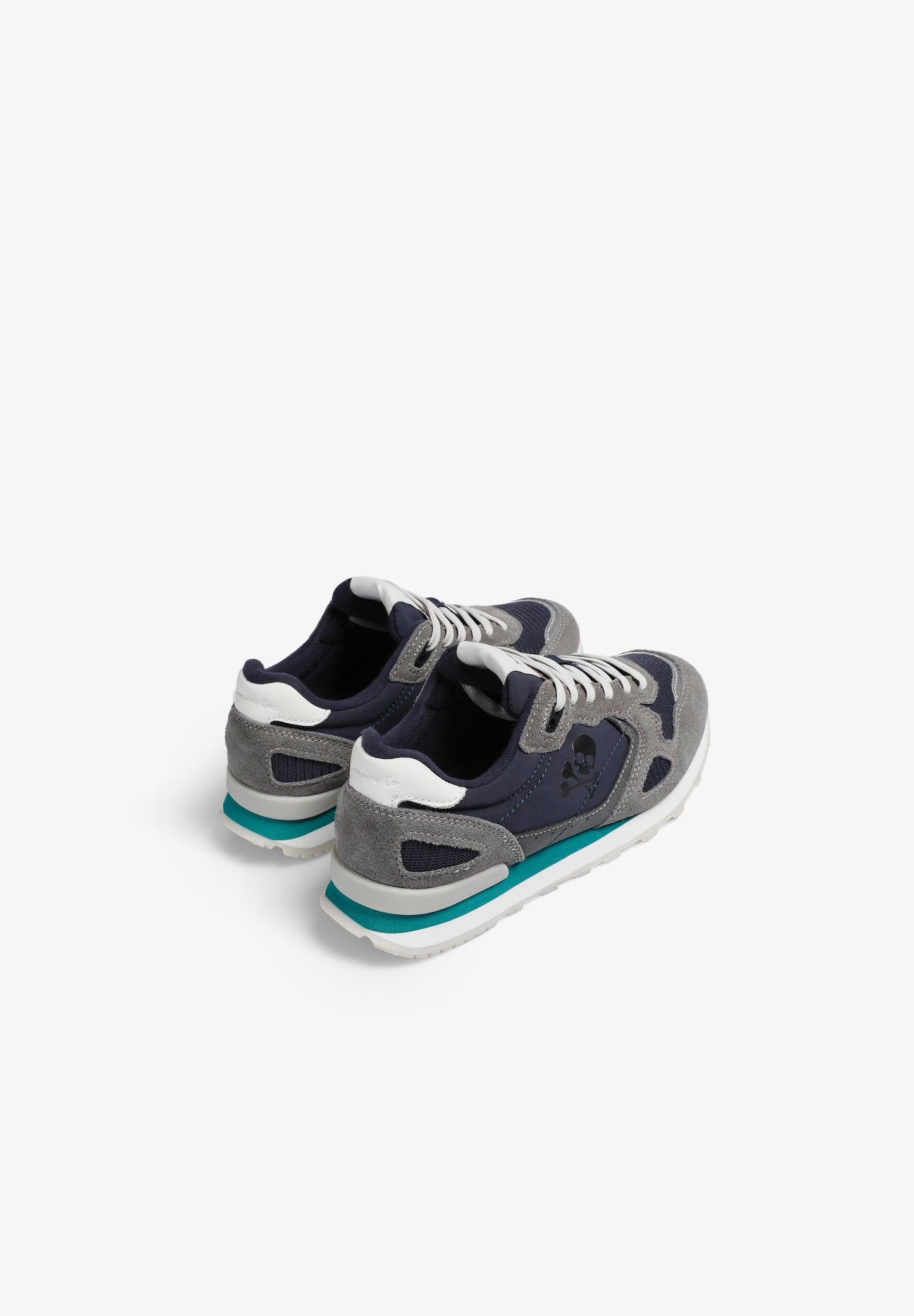 LEATHER SNEAKERS WITH SIDE SKULL