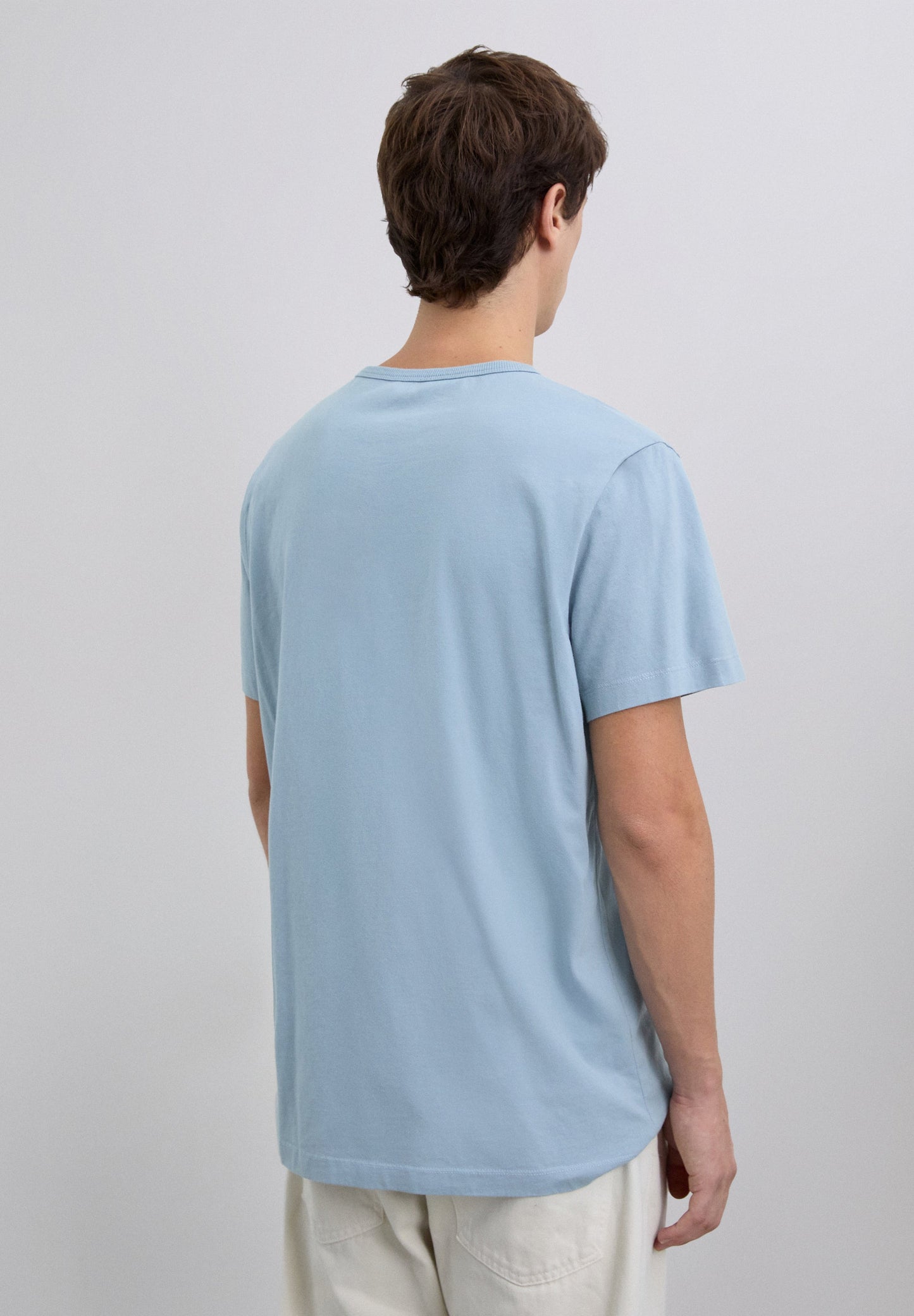 T-SHIRT WITH FRONT LOGO