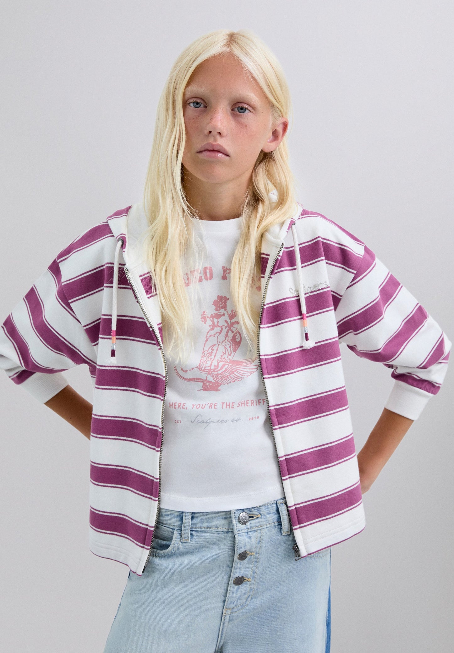 STRIPED HOODIE WITH SKULL